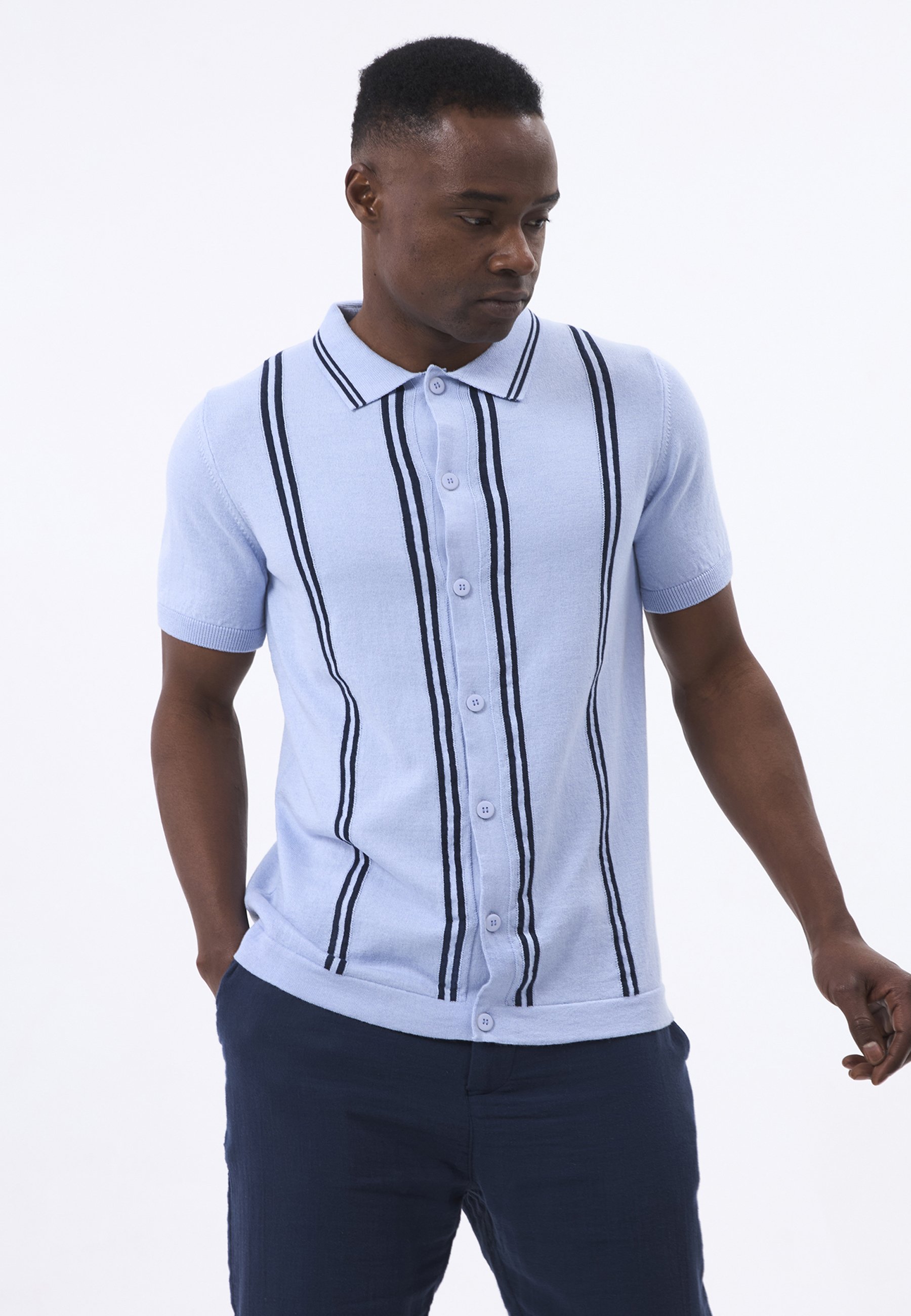 Hemd Kurzarm Gestreift Hemd