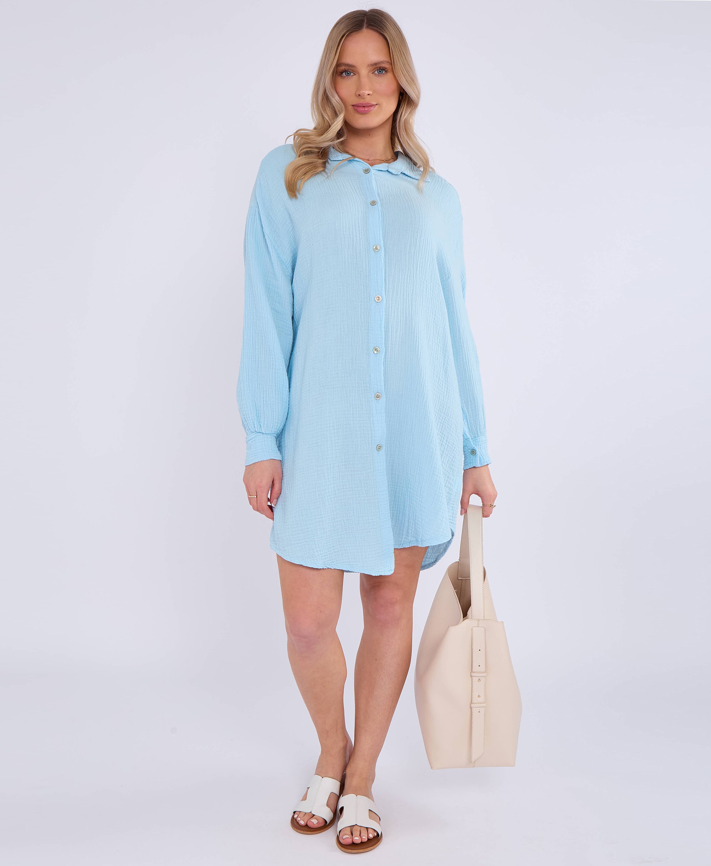 Blaues Hemd aus strukturierter Baumwolle in Übergröße