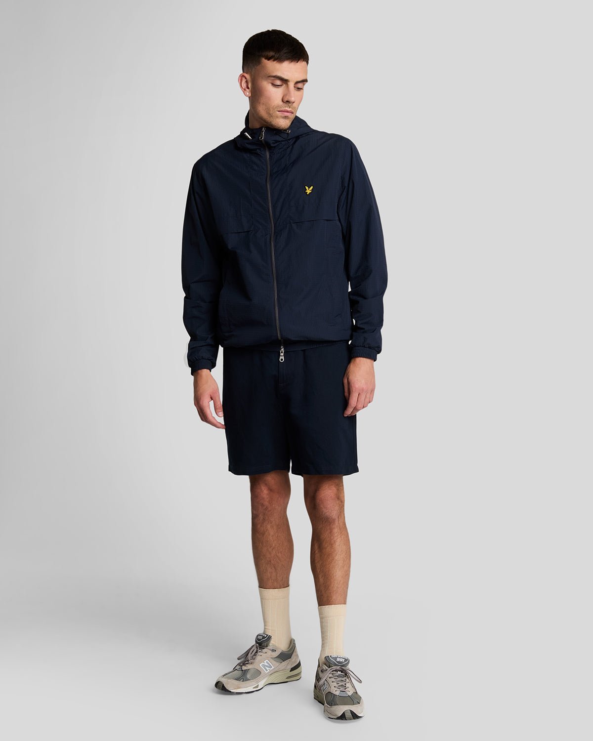 Lyle & Scott Shorts aus Leinenmischung mit Kordelzug – Dunkelmarineblau