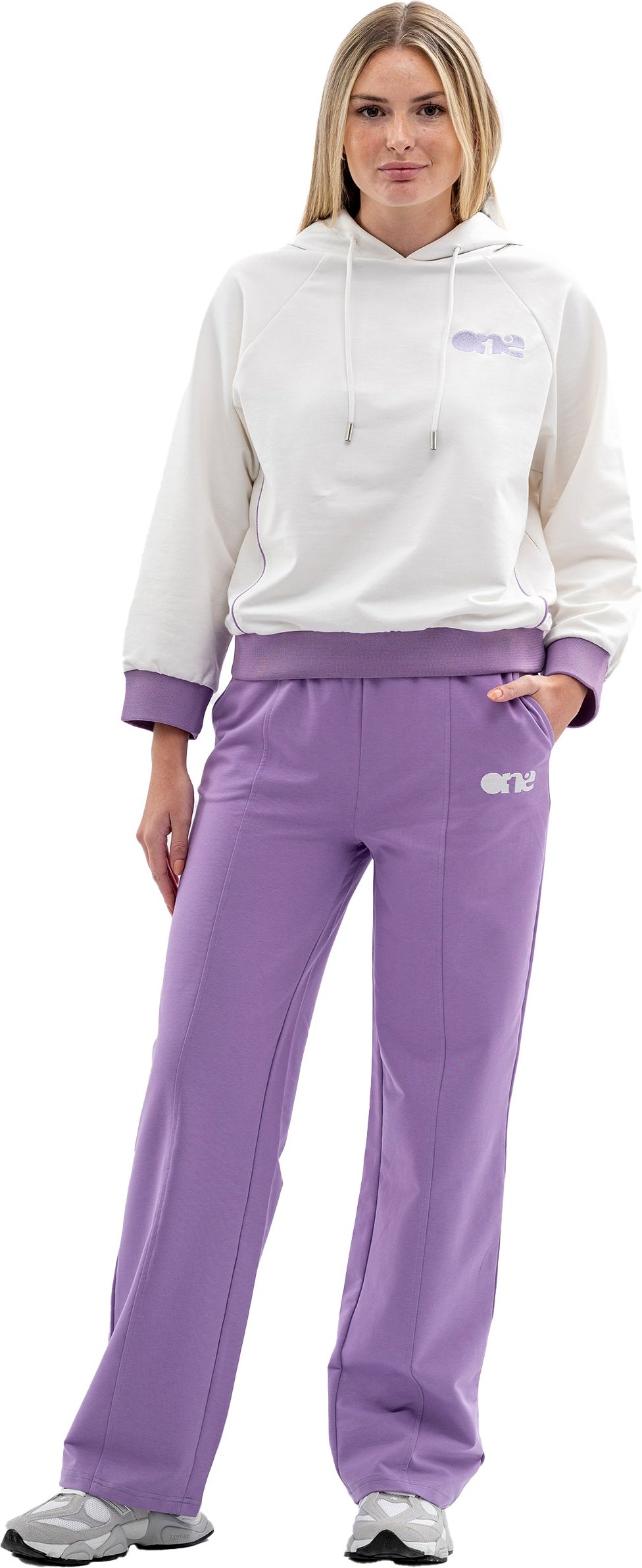 Tom Barron Damen-Hoodie mit Stickerei und geripptem Trainingsanzug-Set mit Seitenbesatz