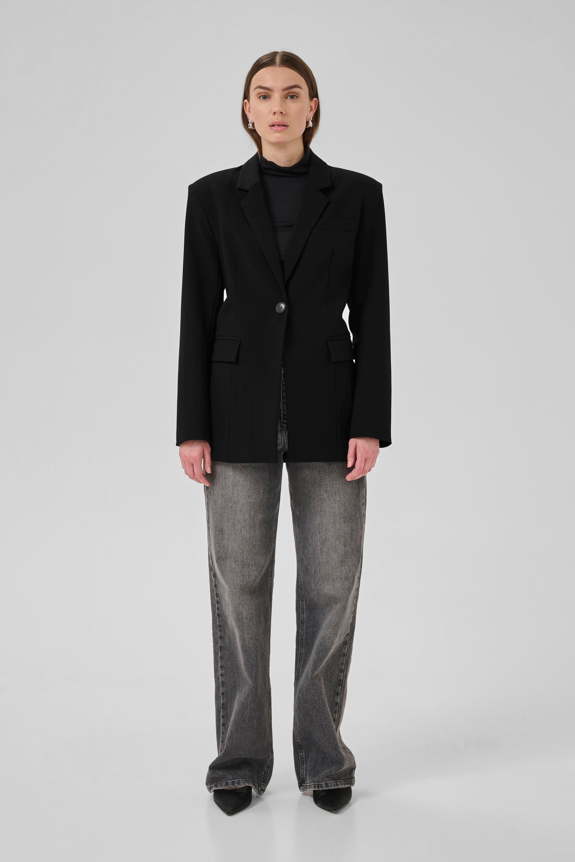 Blazer MilanMW Tight fit black