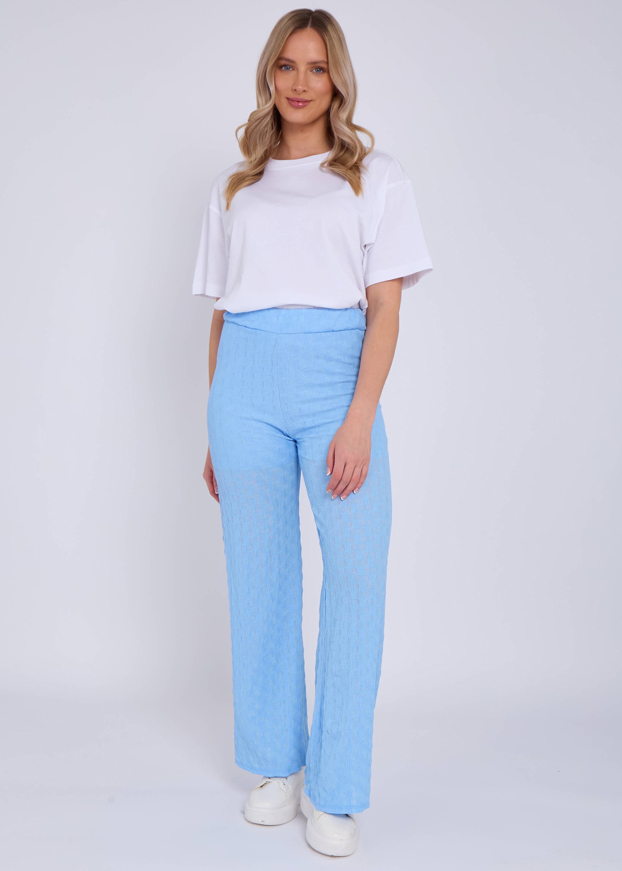 Himmelblaue strukturierte Schlaghose mit elastischem Bund