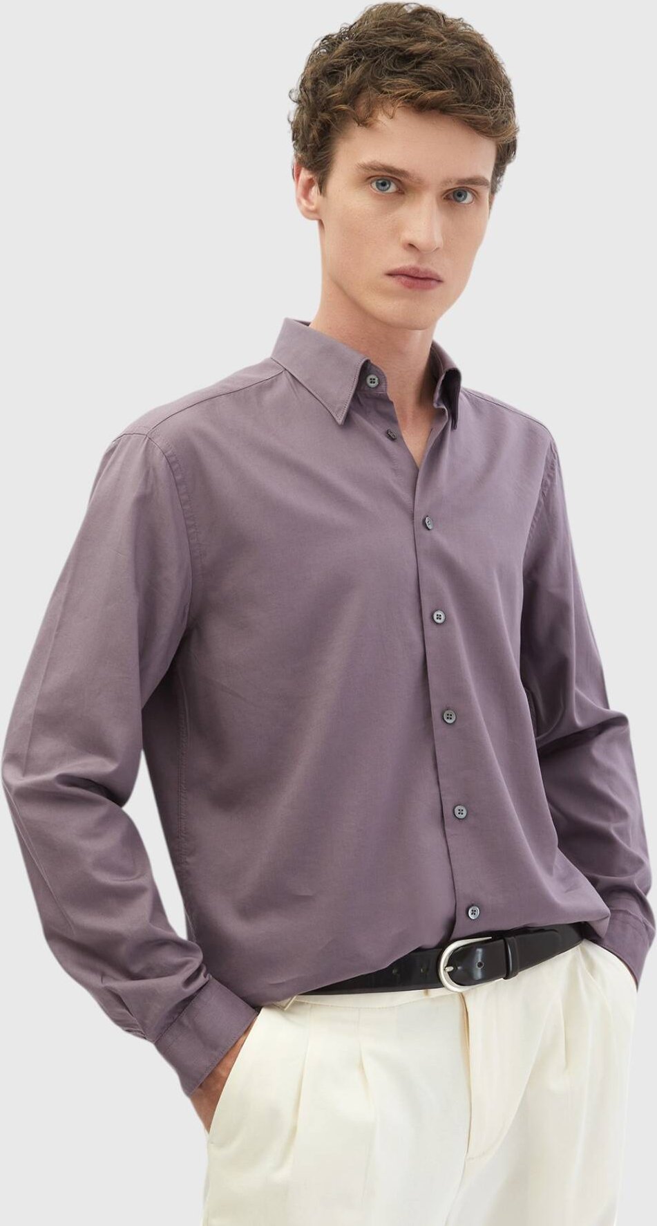 Schlichtes, lässig geschnittenes Hemd aus gewebter Baumwollmischung