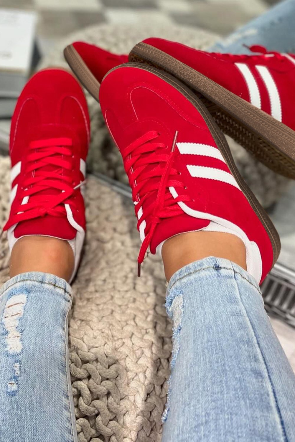 Wildleder Sneakers im lässigen Stil