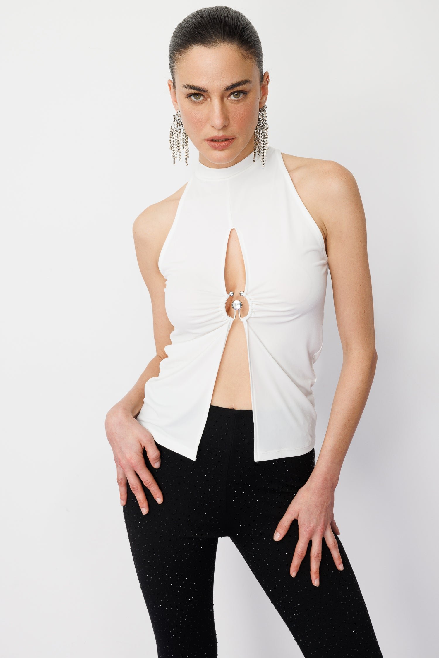 Thumbnail - Neckholder-Bluse mit tiefem Ausschnitt