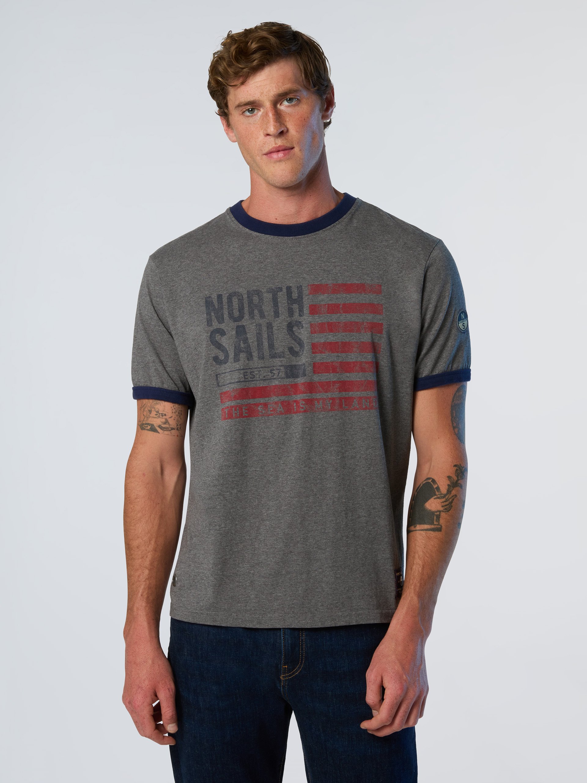 North Sails T-Shirt Archivstil mit amerikanischer Flagge