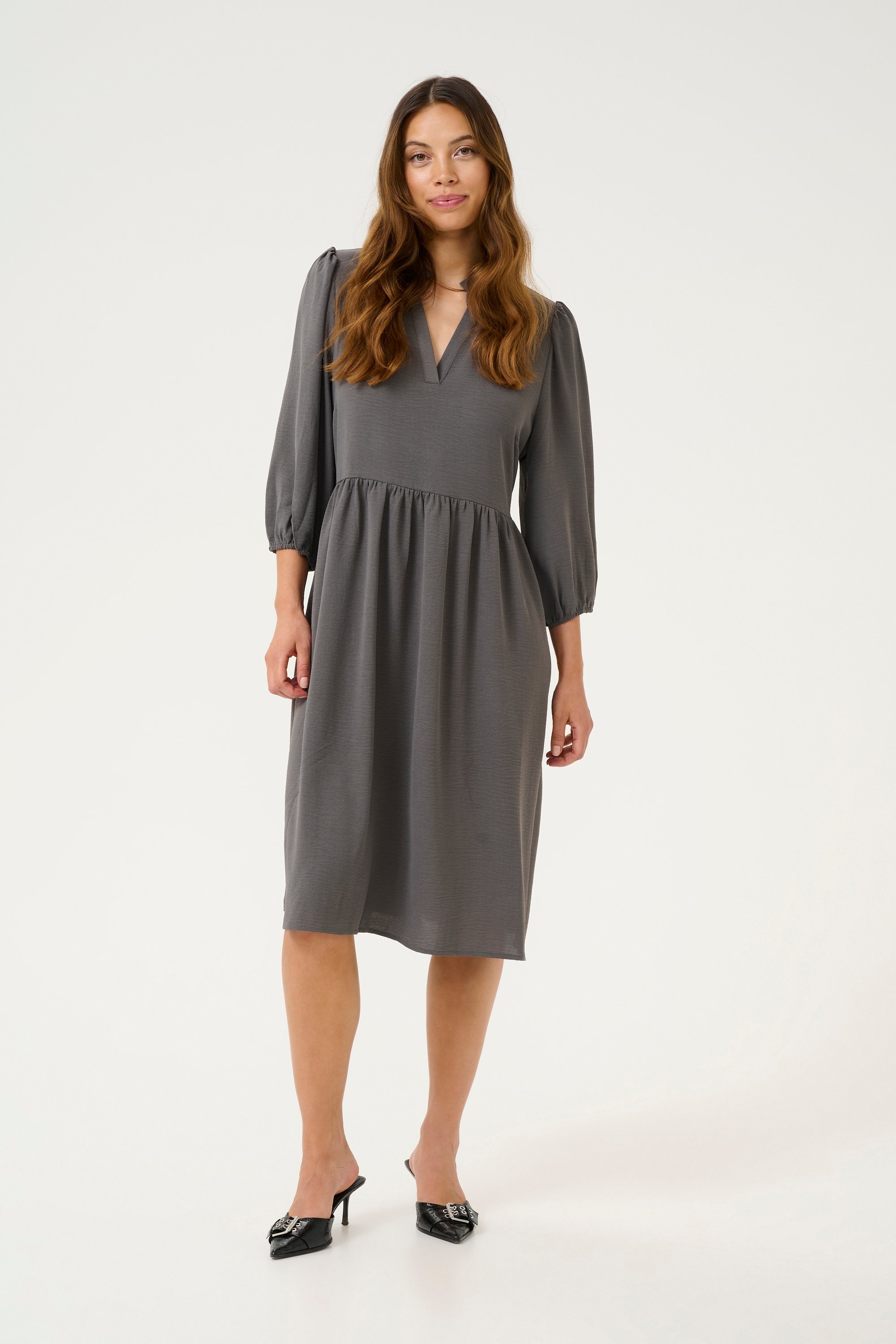 Kleid Regular fit black