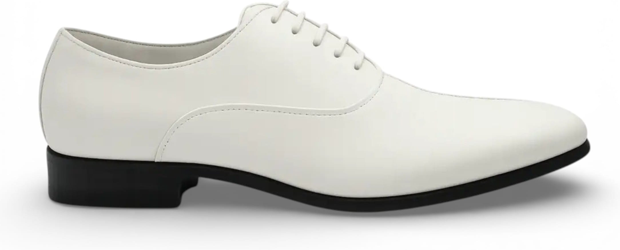 Elegante weiße Herren-Oxford-Brogues aus Lackleder