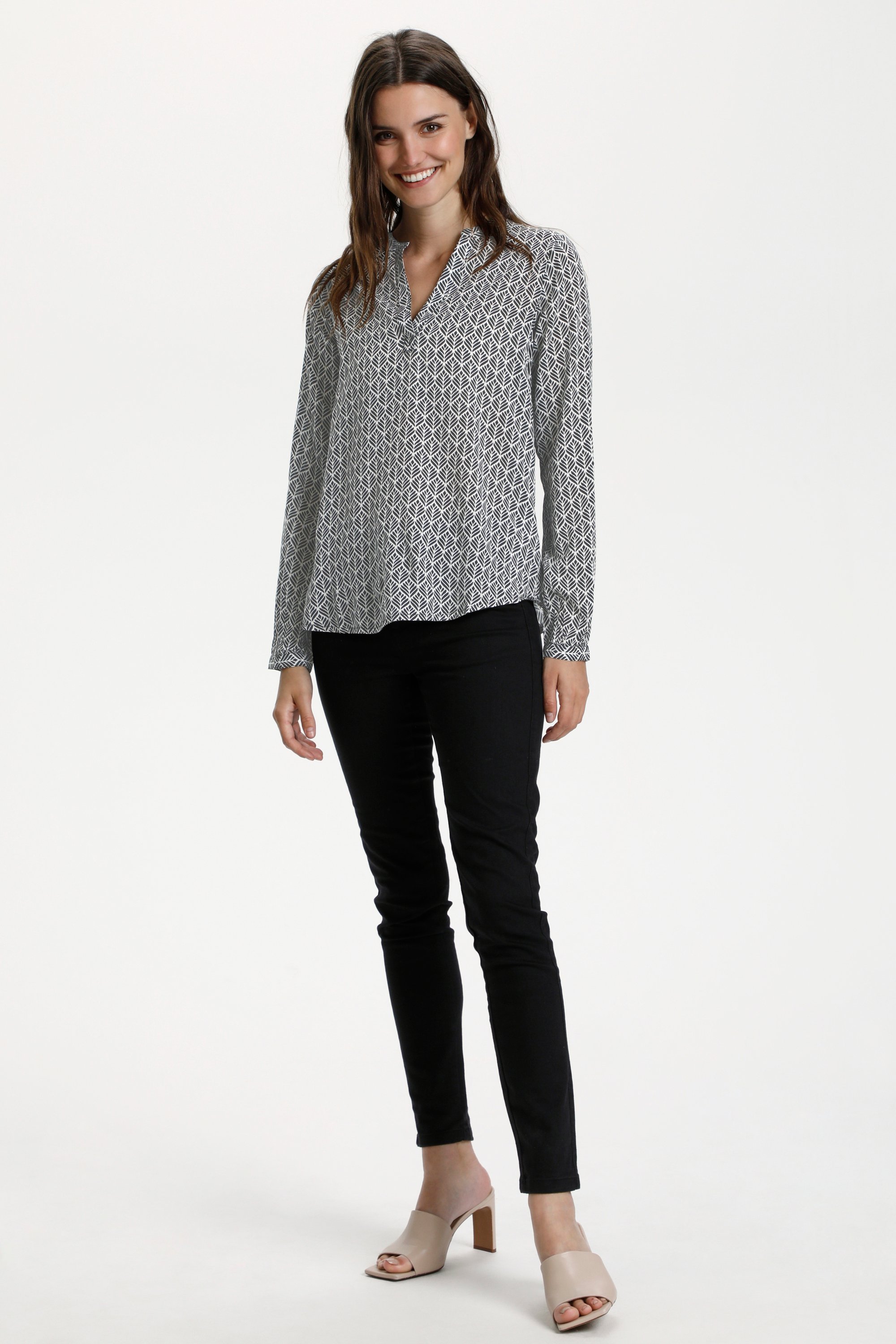 Thumbnail - Langarm-Bluse Regular fit Black / Chalk Fan Print black white