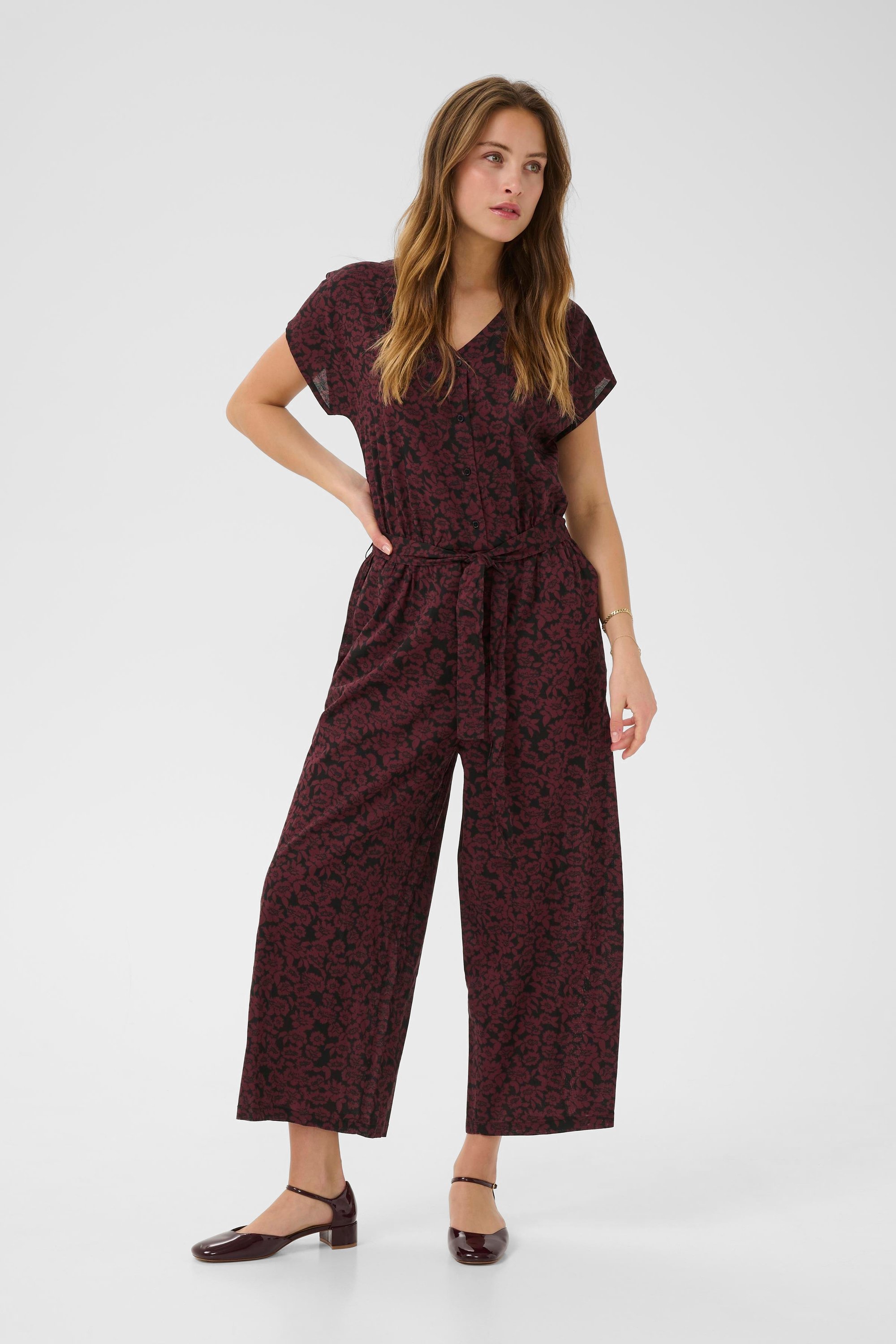Overall KAbeathe Loose fit brown