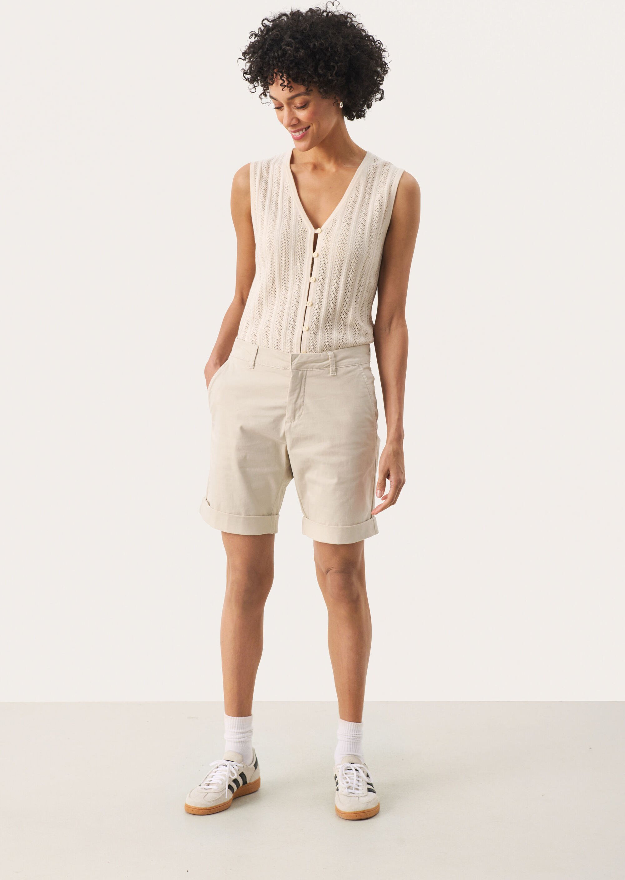 Shorts Casual fit French Oak cream