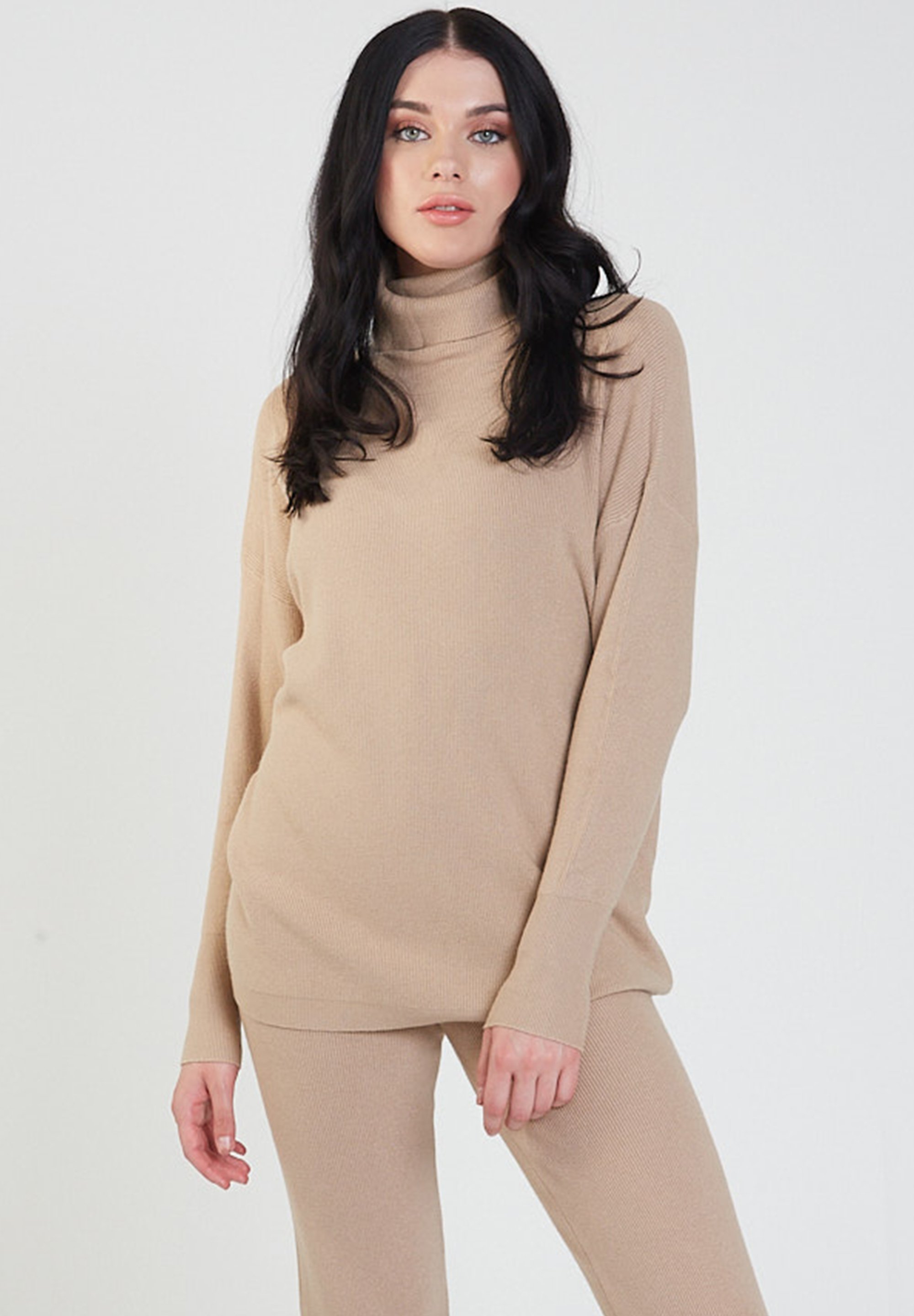 Rollkragen-Strickpullover