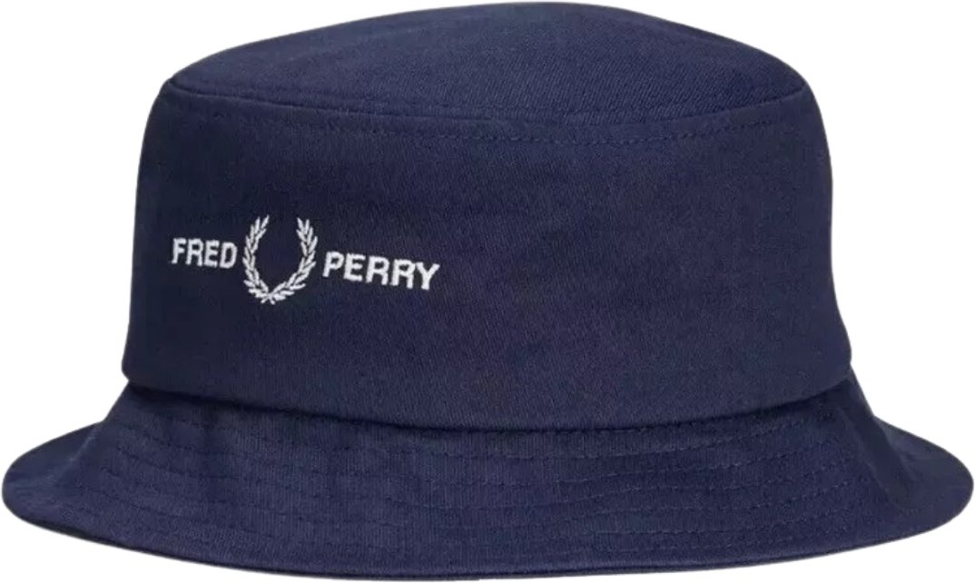 Fischerhut in franzosischem Marineblau mit grafischem Markenlogo von Fred Perry