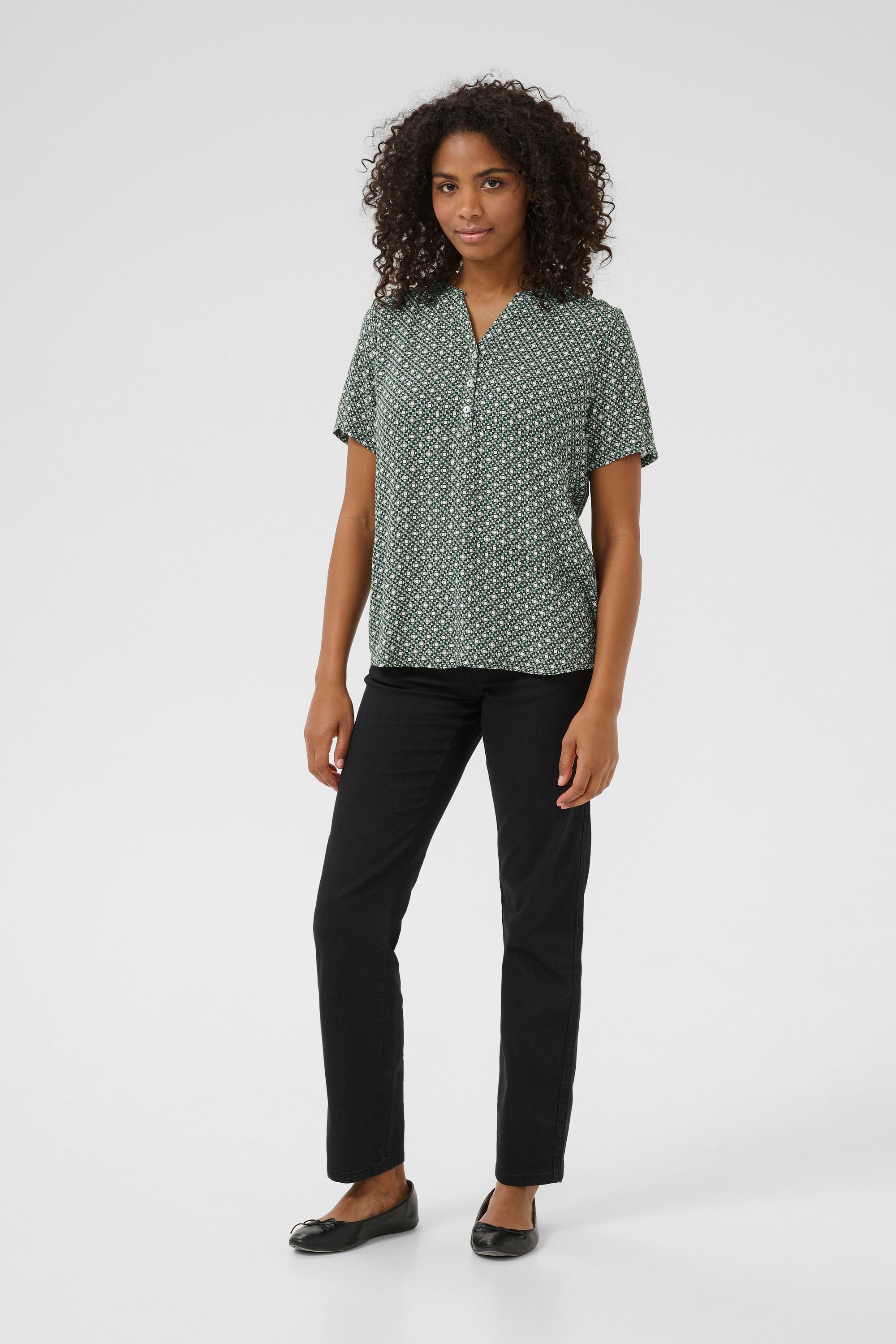 Thumbnail - Kurzarm-Bluse Regular fit Grape Leaf dark green