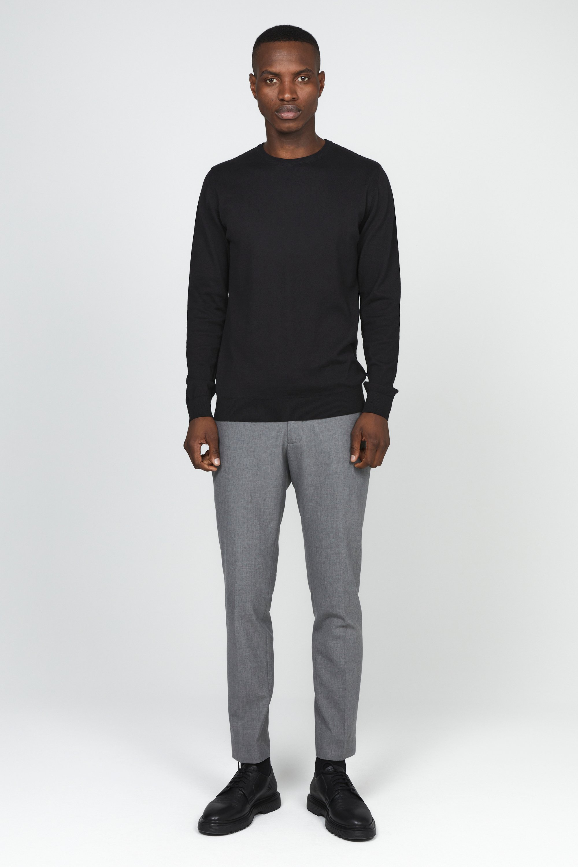 Strickpullover MAJones Gerade Passform black