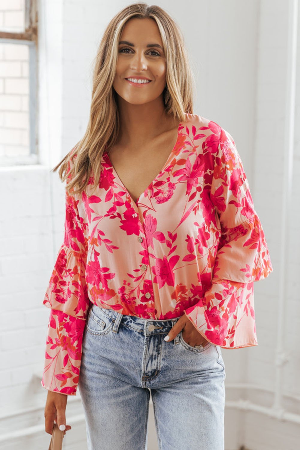 Rosa Floral Druck Gestuften Glockenlangarm Button-Up Bodysuit
