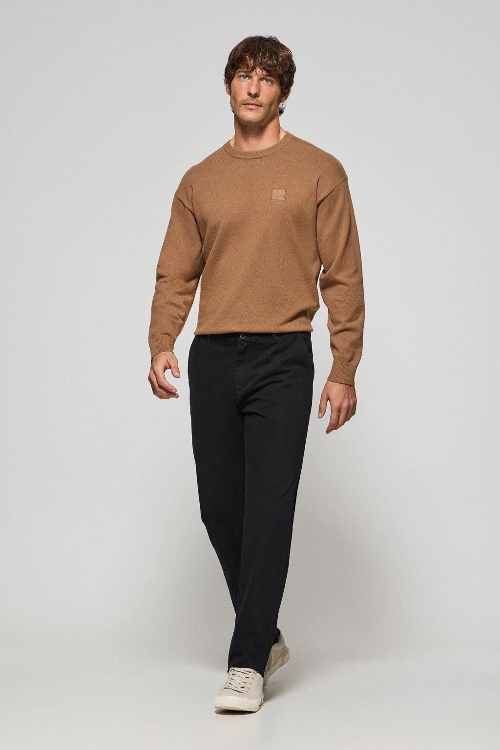 Chinohose Vanya schwarz mit Polo Club Stickerei