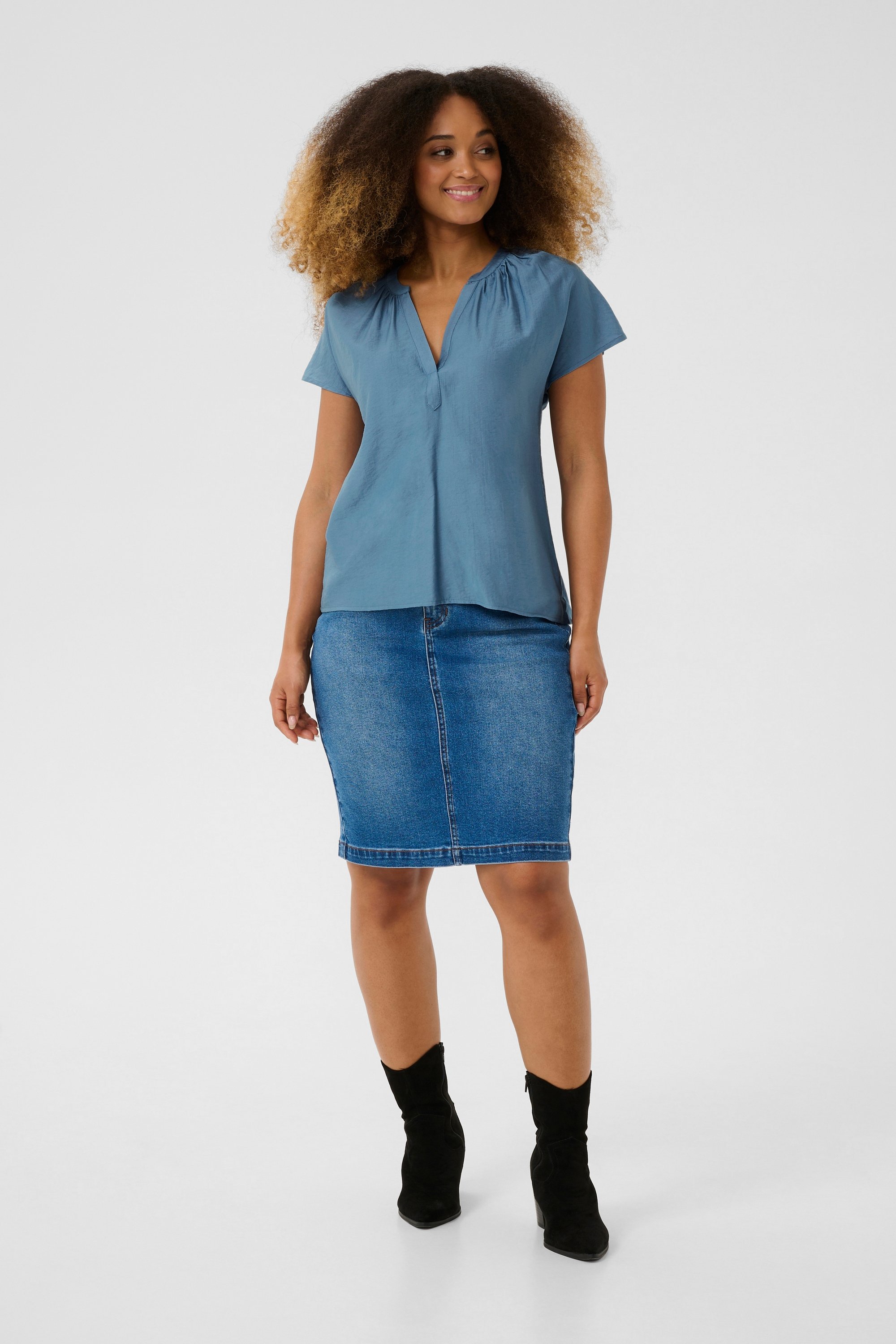 Kurzarm-Bluse CRSofia Regular fit blue