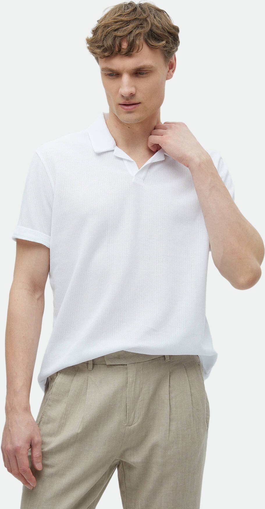 Thumbnail - Jacquard-T-Shirt mit Polokragen aus 100 % Baumwolle