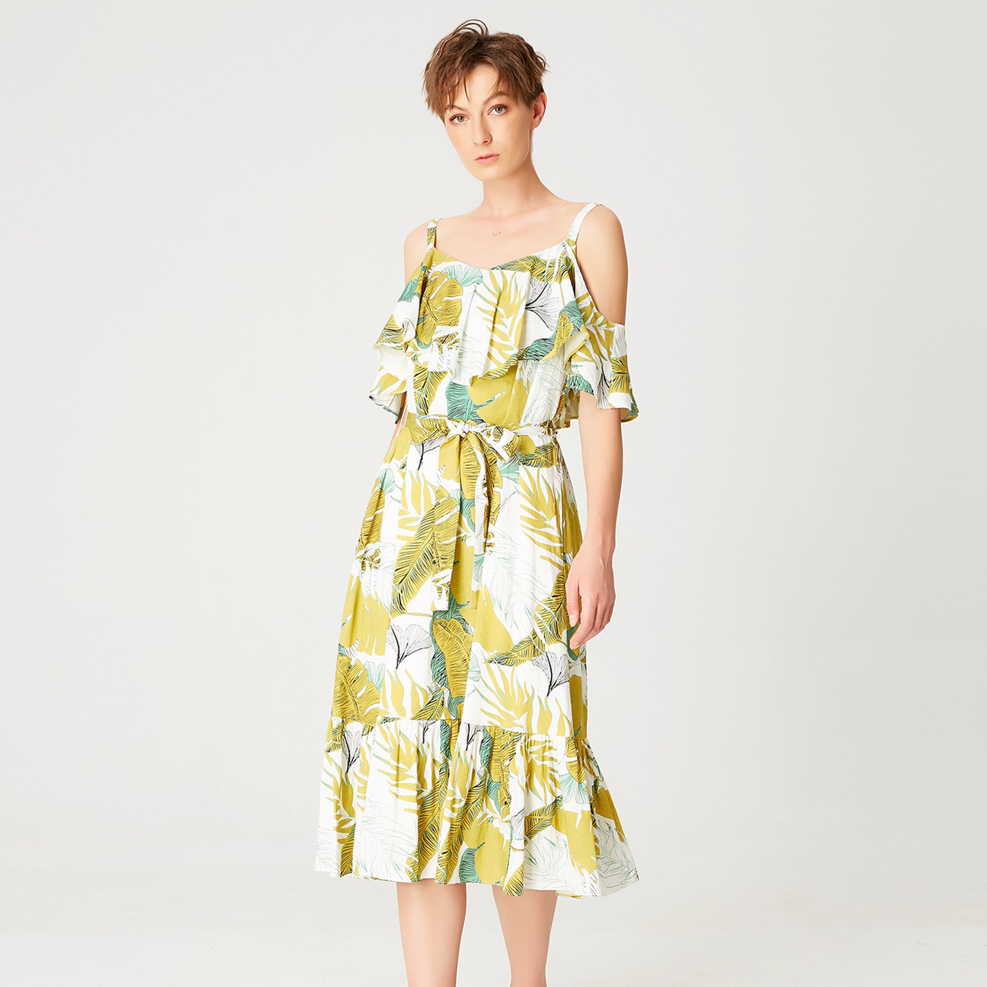 Trapezkleid mit tropischem Muster, Rüschen und dünnen Trägern