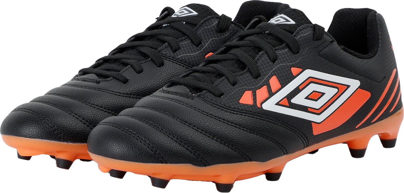 Umbro - Herren Fußball-Stiefel "Tocco IV Club FG" (Schwarz/Weiß/Drachenfeuer)