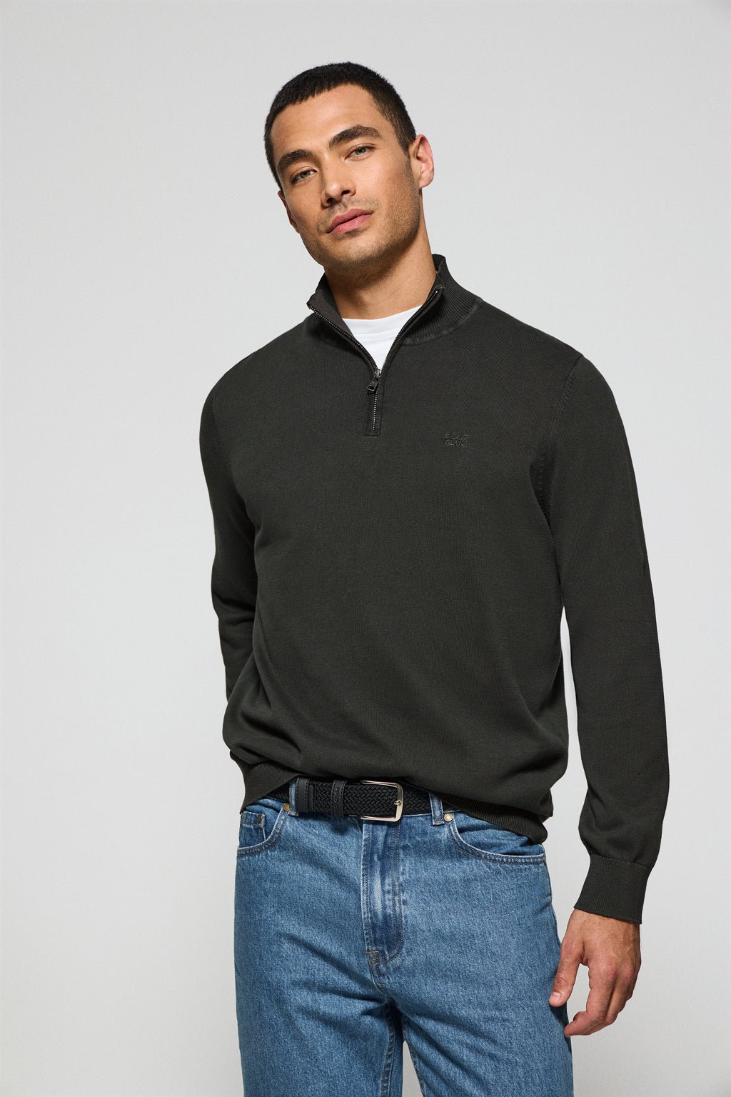 Pullover asphaltgrau halber Reißverschluss Garmet Dye mit gesticktem Logo