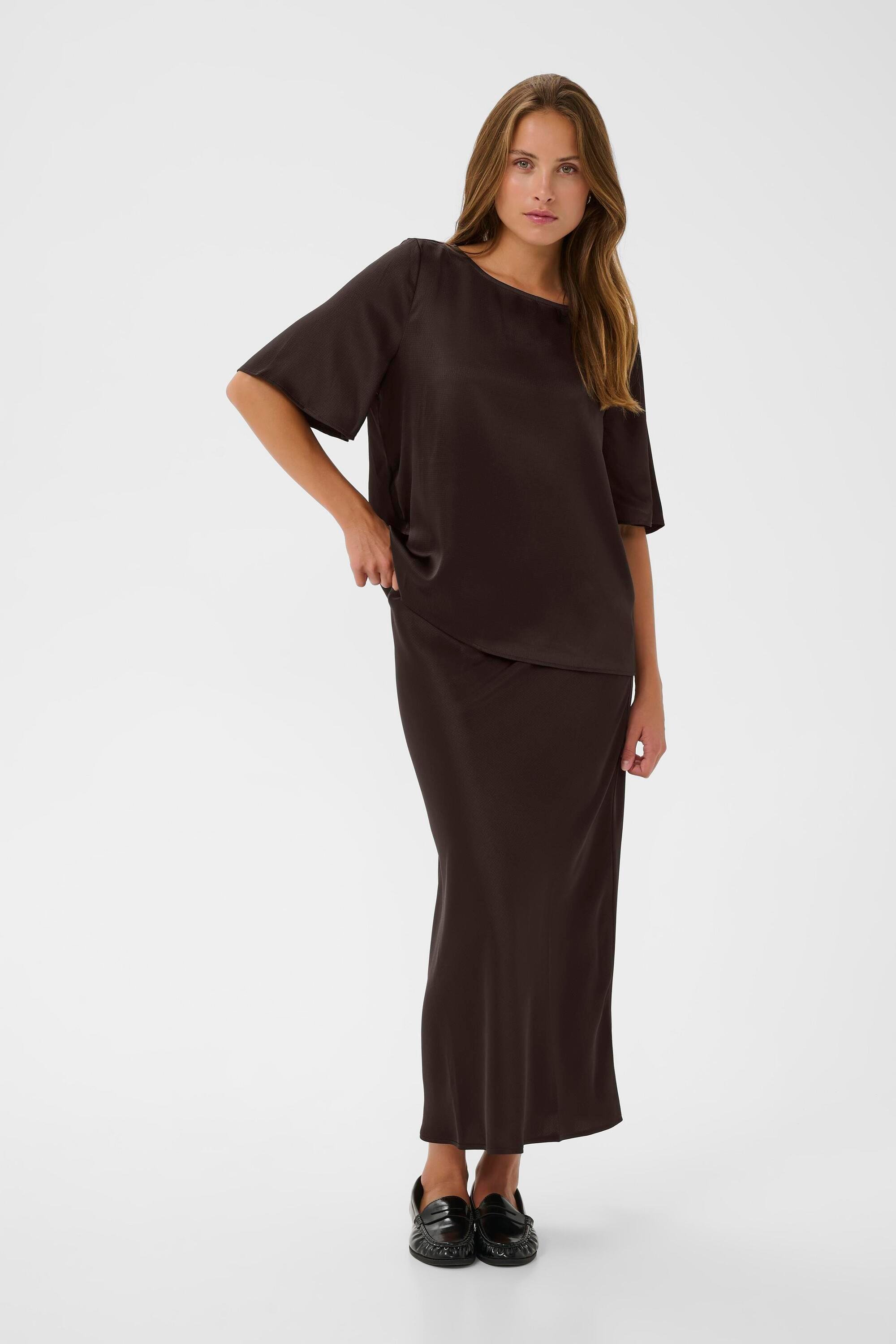 Kurzarm-Bluse KAlotte Kurzarm-Bluse Regular fit dark brown