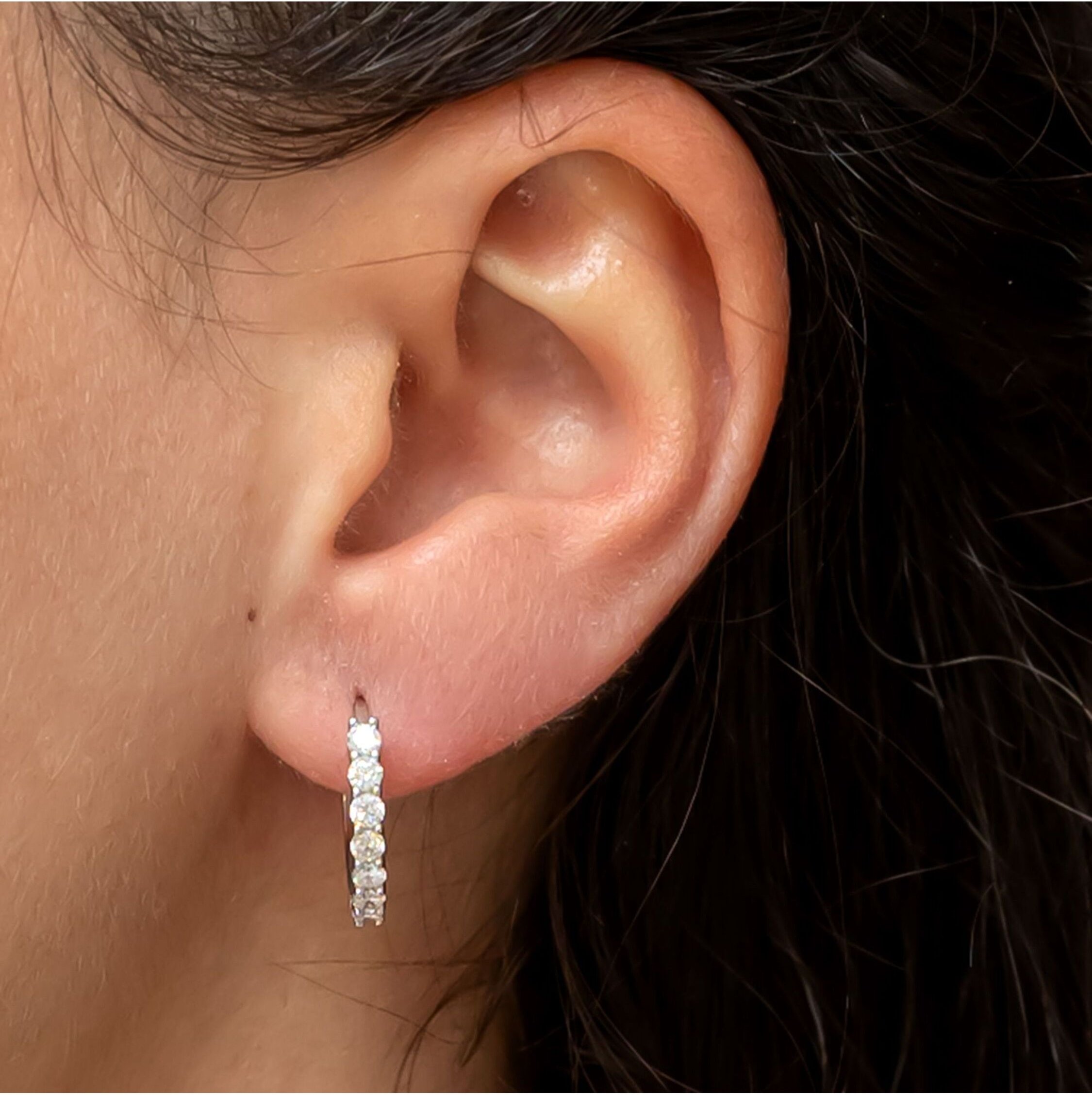 Dkeniz Ohrringe Silber 925 rhodiniert mit weißen Zirkonia-Steinen