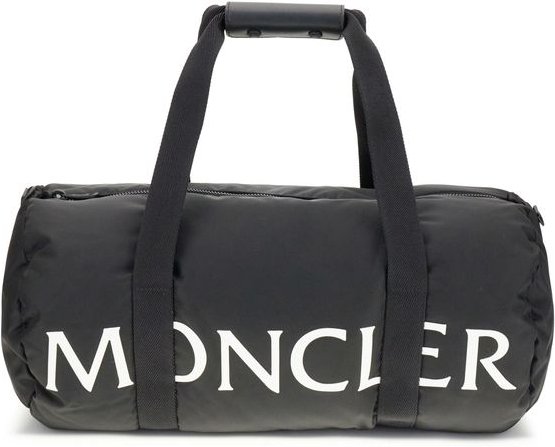 Schwarzes Nylon-Gepäck und Reise