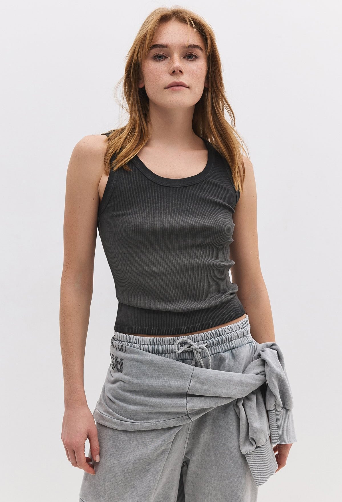 Thumbnail - Ärmelloser Bodysuit mit Ölwaschung