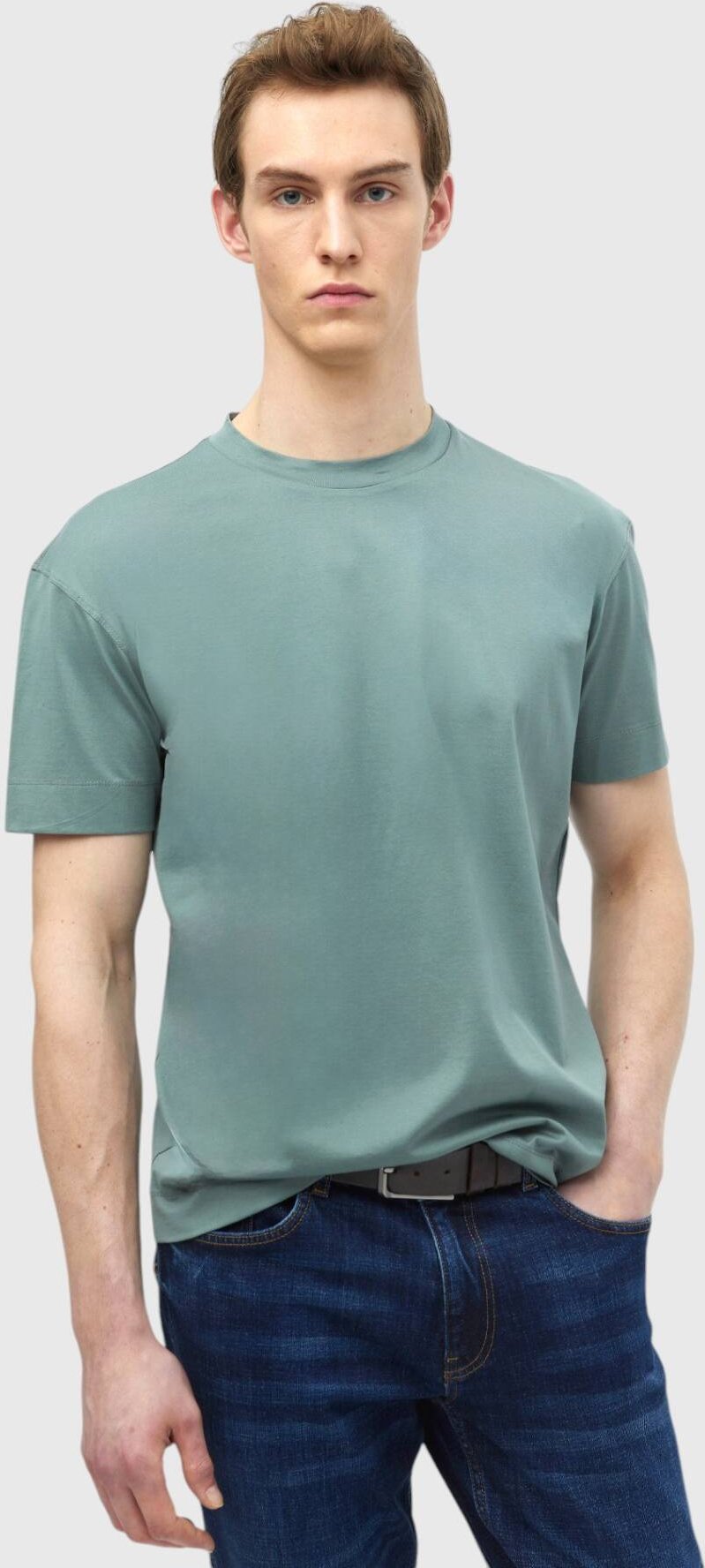 Thumbnail - Schlichtes T-Shirt aus 100 % Baumwolle mit Rundhalsausschnitt