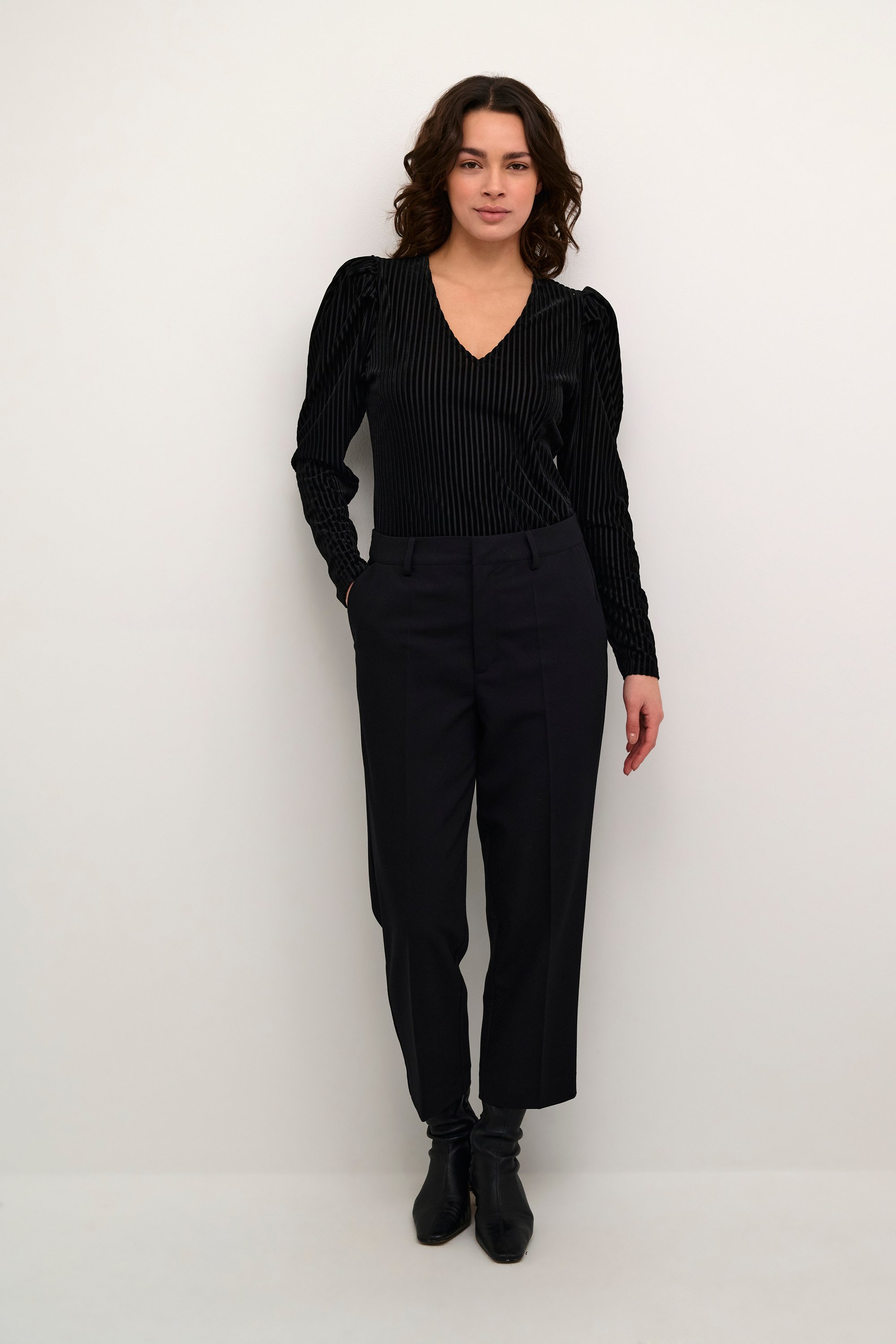 T-shirt Regular fit Black Deep CC. black