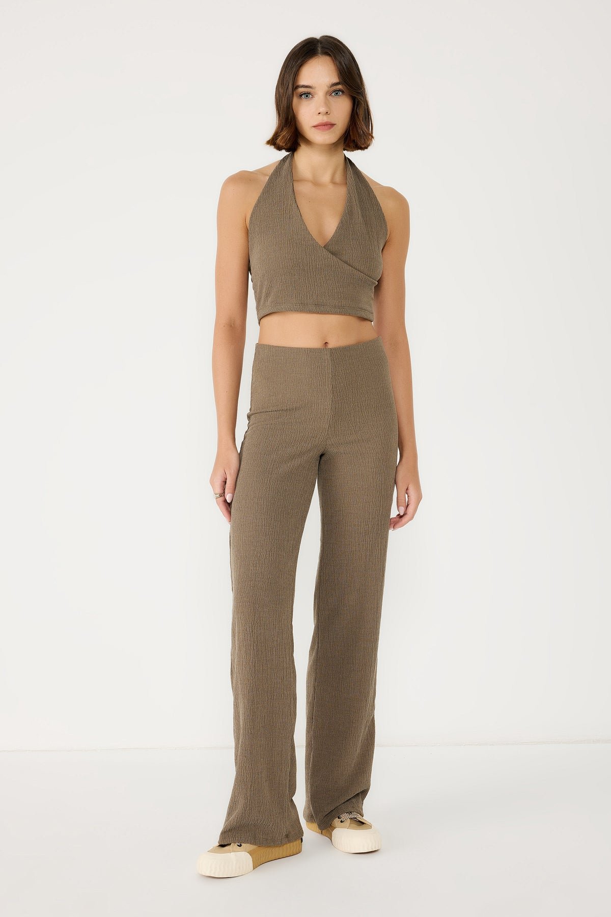 Strukturierte High-Waist Schlaghose