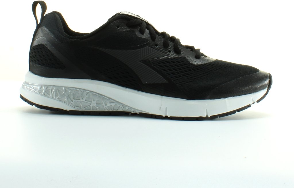 Diadora Kuruka 2 Frauenschwarze Trainer
