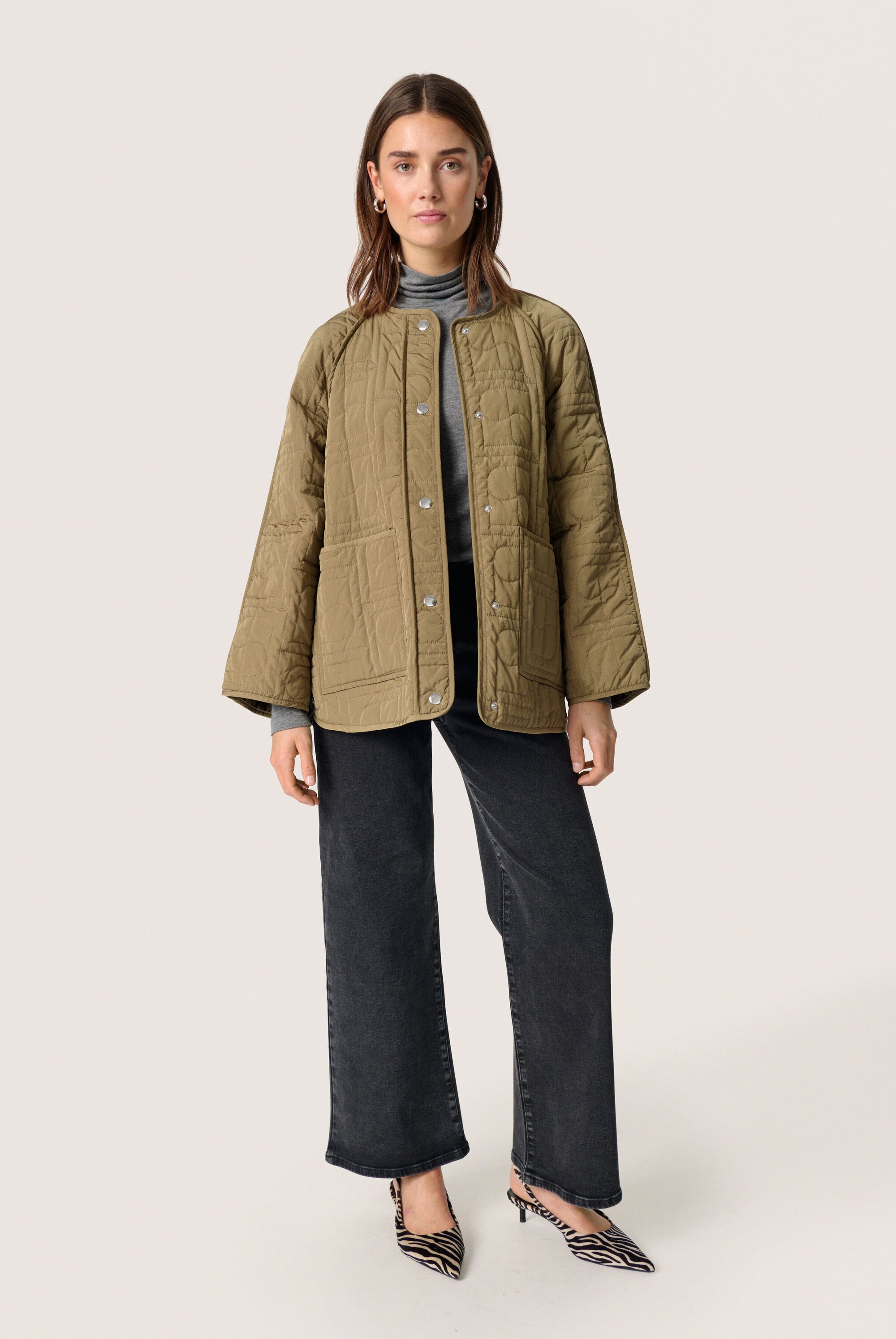 Jacke Gerade Passform Covert Green