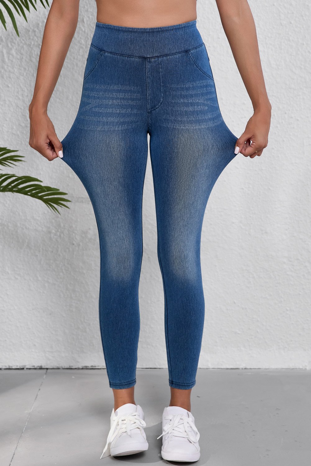 Marineblaues Skinny-Jeggings mit elastischem Bund, Knöchellänge und Mittelhöhe mit Taschen