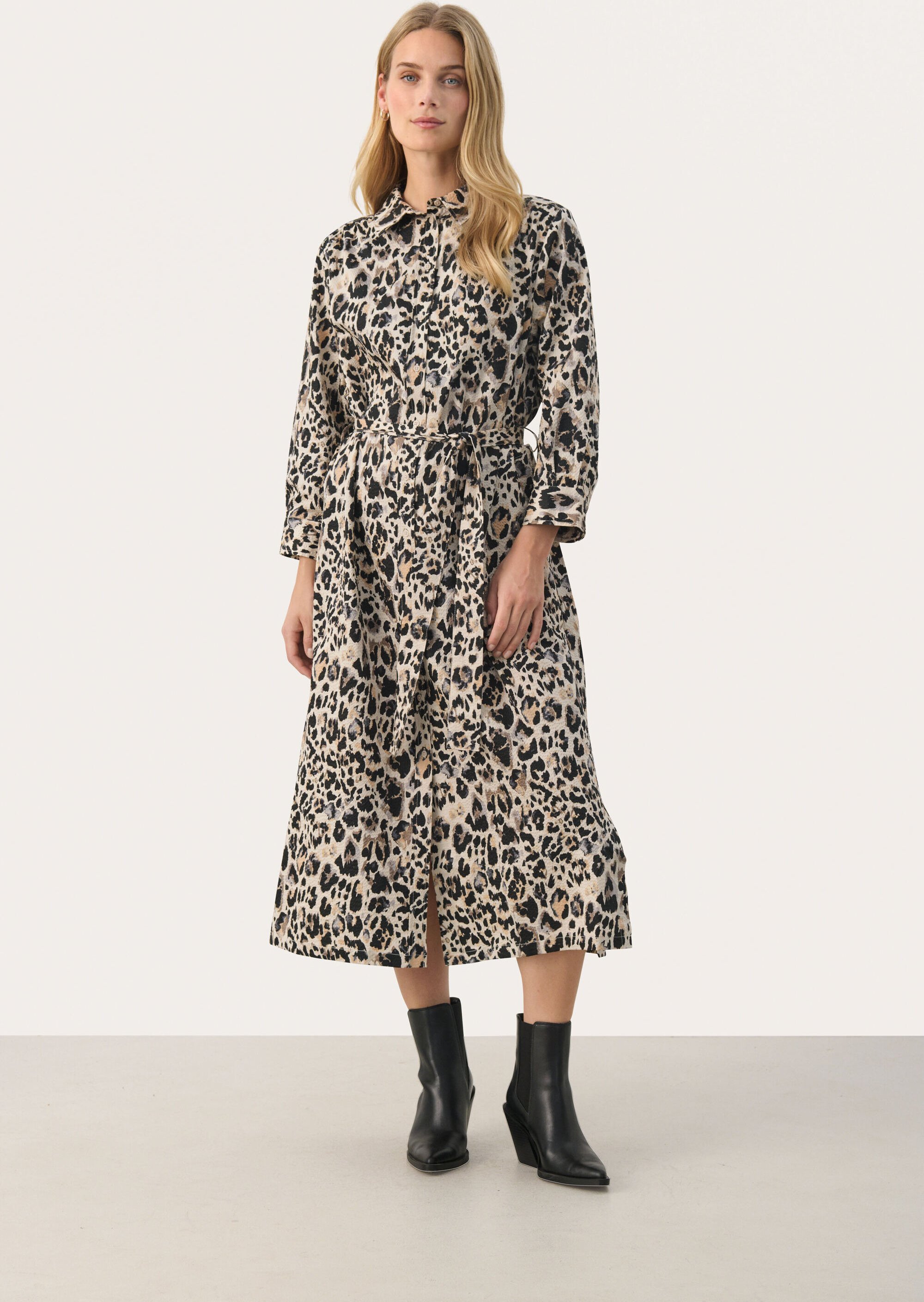 Kleid Gerade Passform animal