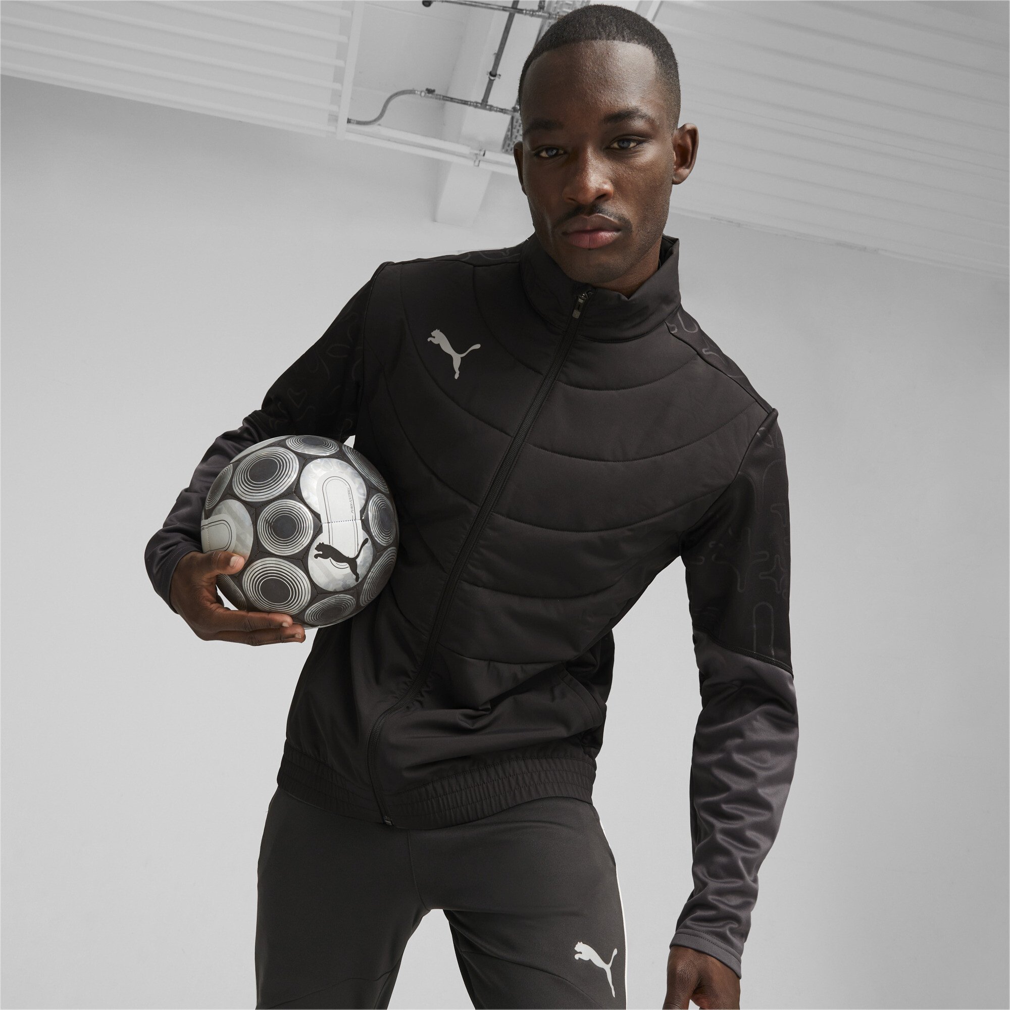 PUMA Herren Individual Winterisierte Fußballjacke