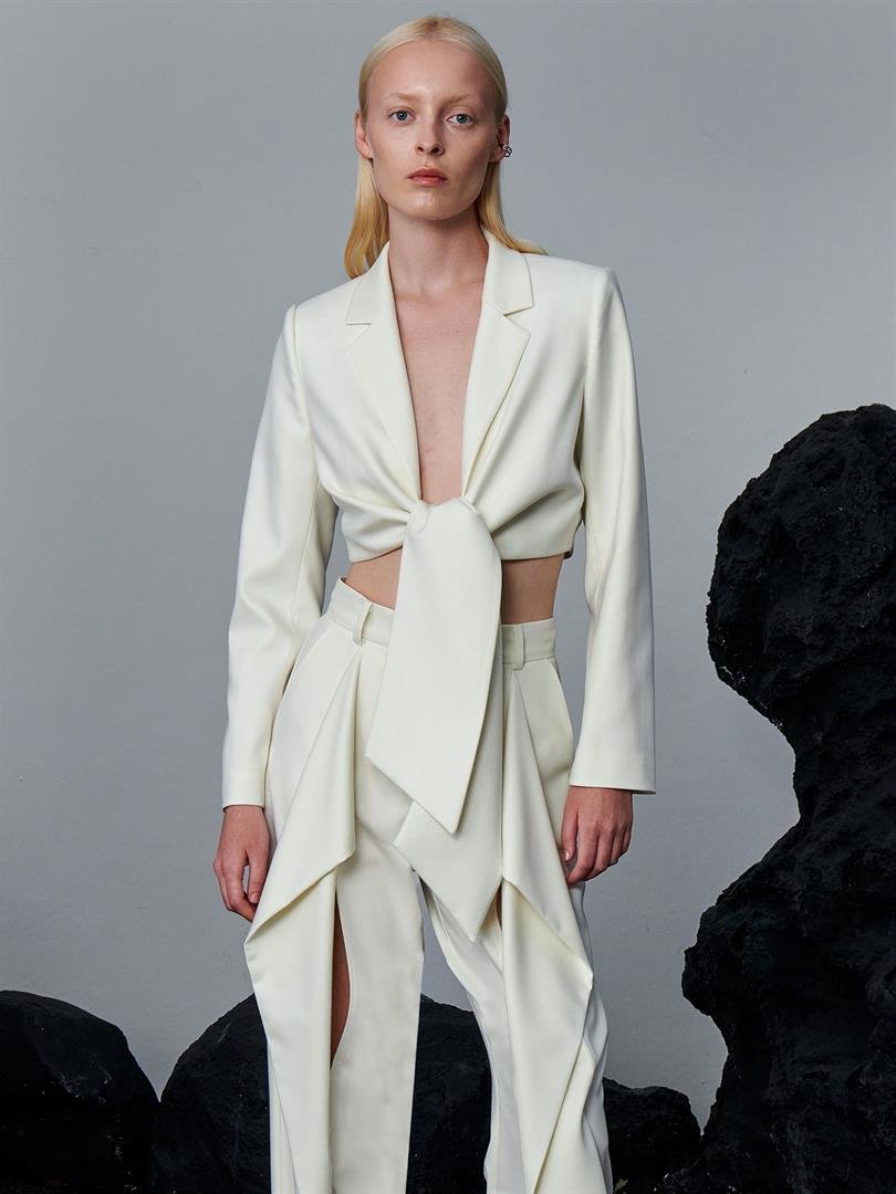 Langärmlige Crop-Jacke mit Bindedetail vorne