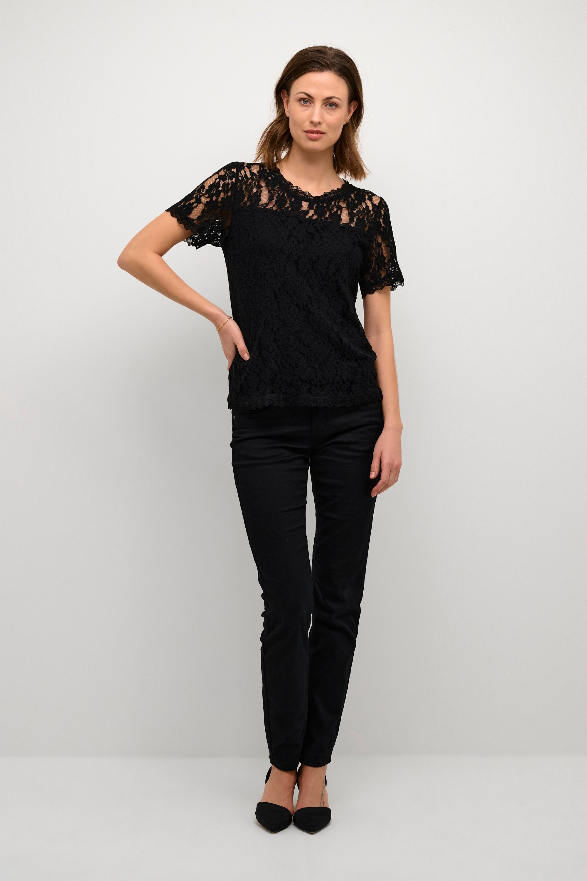 Kurzarm-Bluse Regular fit black