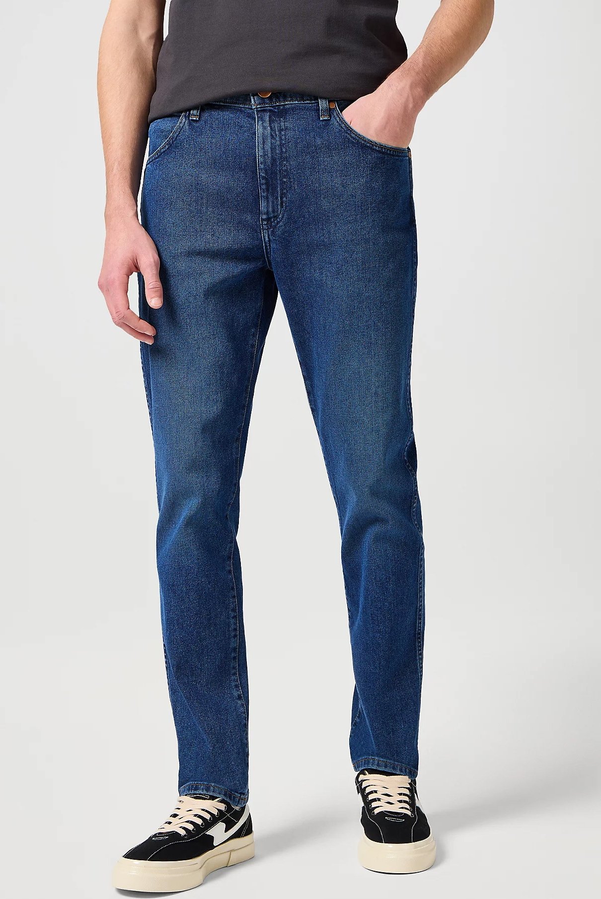 Wrangler - LARSTON THE ROCK