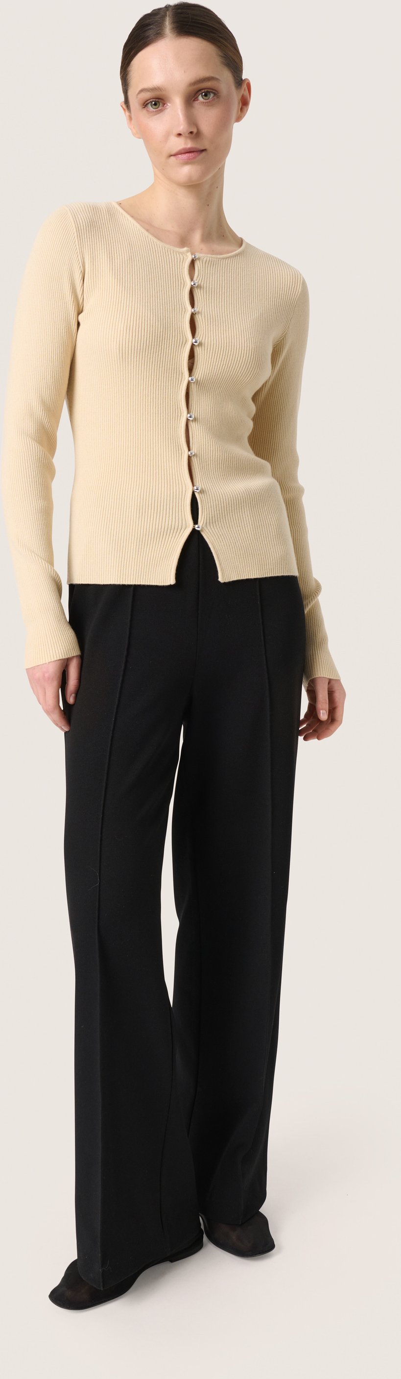 Strickjacke Slim fit cream