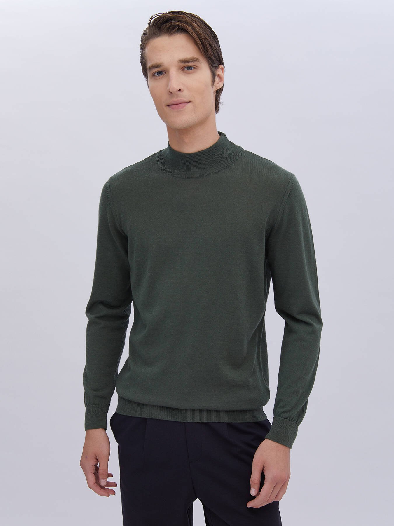 Thumbnail - Strickpullover aus schlichter Wollmischung