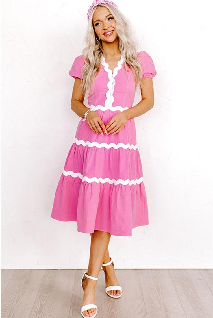 Thumbnail - Bonbon Ric Rac Trim Kurz Puffärmel Fließendes Midi-Kleid