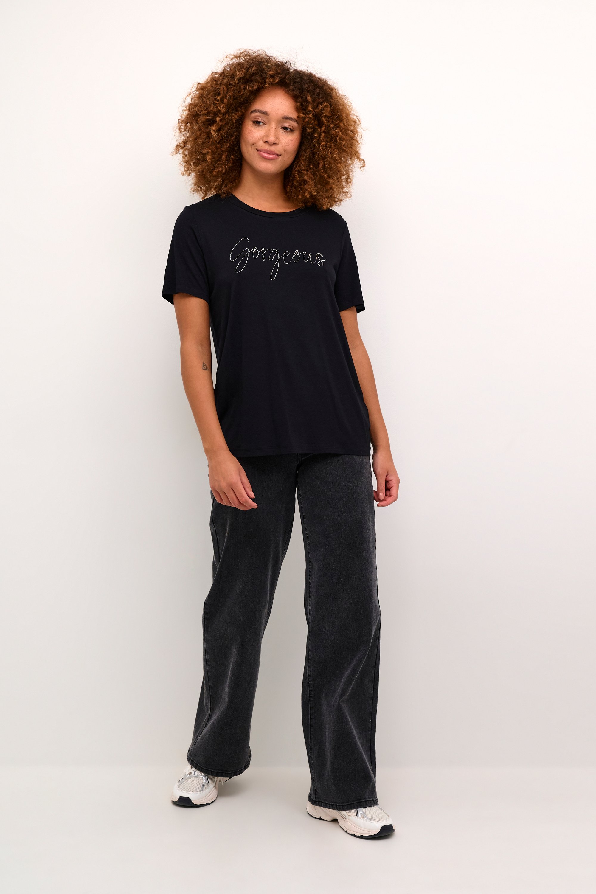 T-shirt Regular fit Black