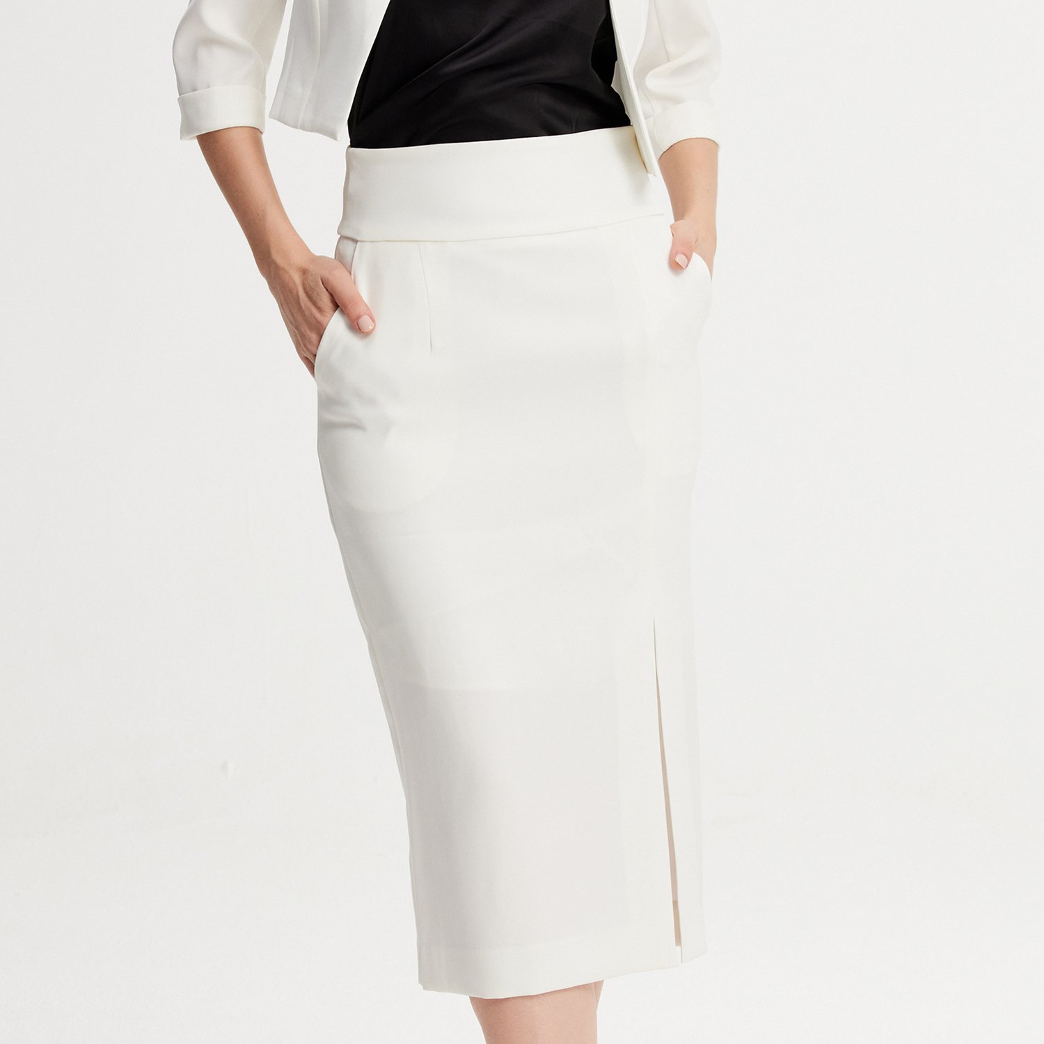 Bleistiftrock mit Frontschlitz