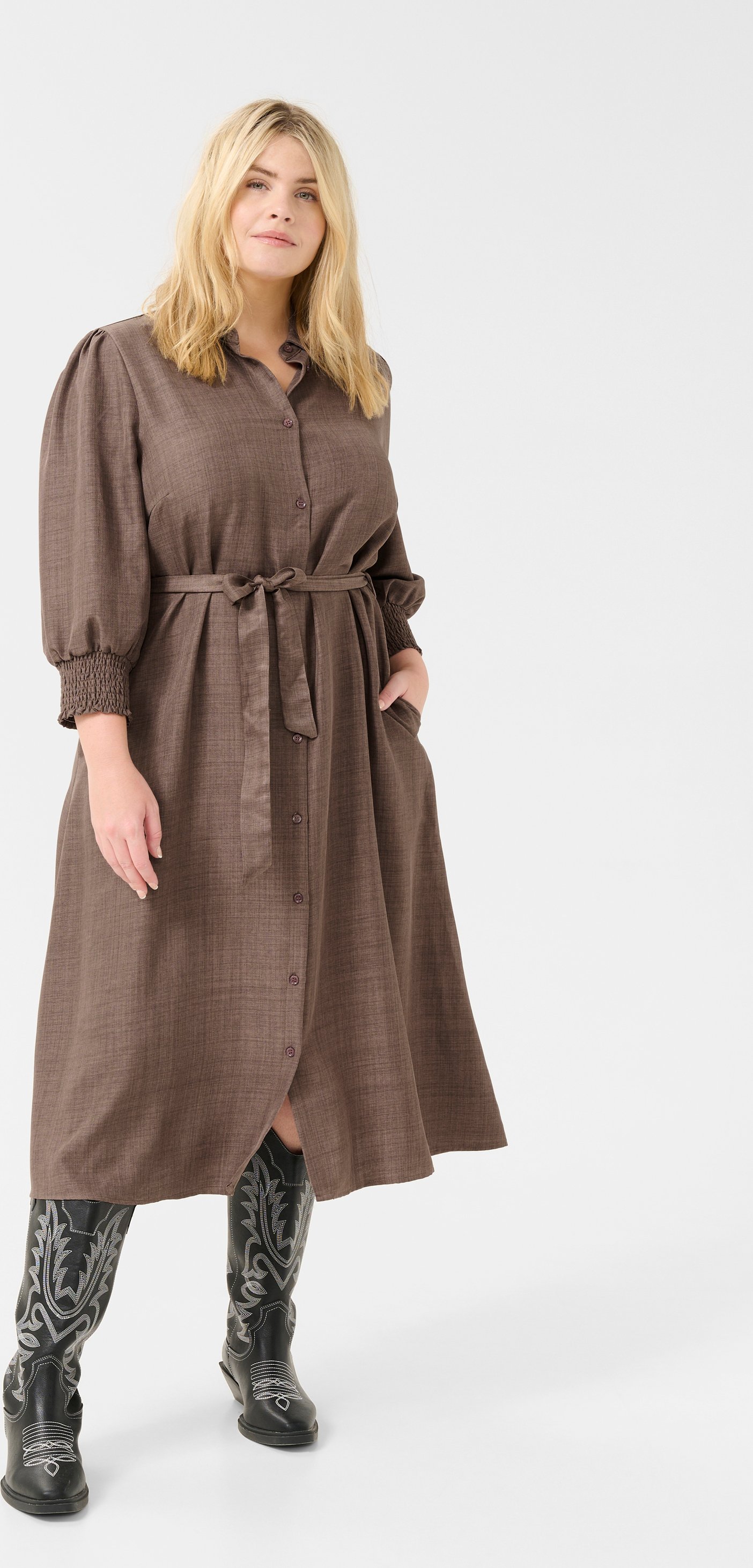 Kleid Regular fit beige