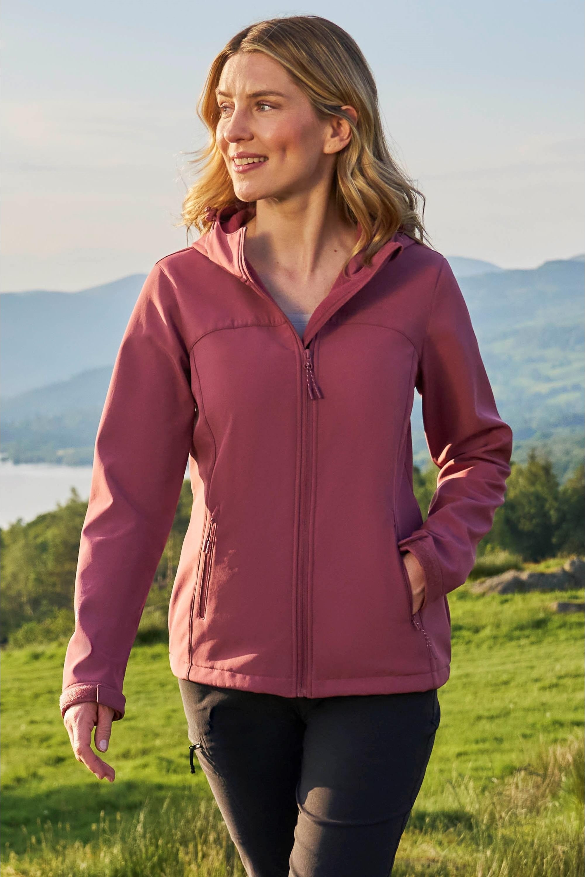 Mountain Warehouse - "Exodus" Softshelljacke für Damen (Rostfarben)
