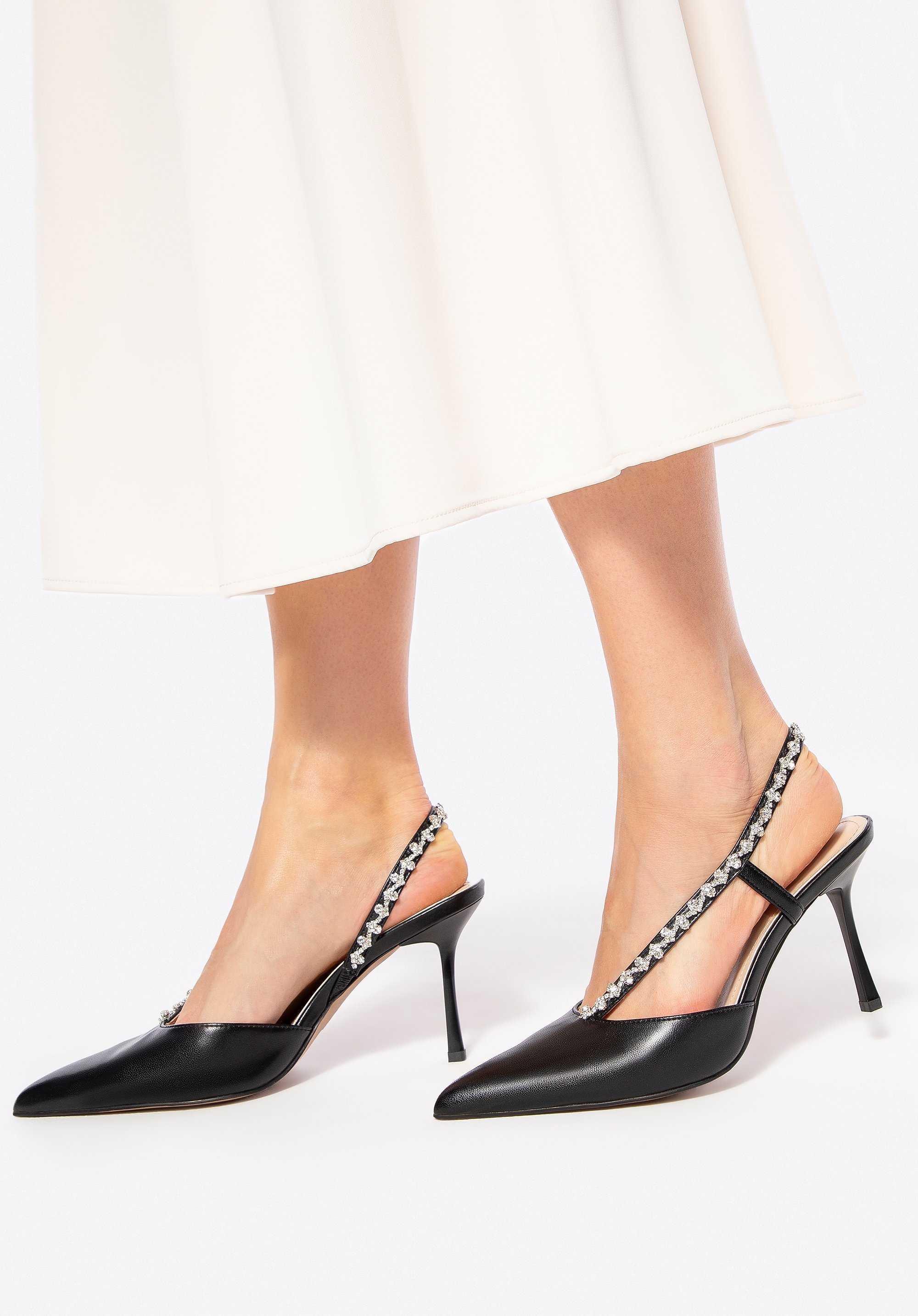 Wittchen Damen-Pumps aus Leder mit Schmuckverzierung, Schwarz, Naturleder