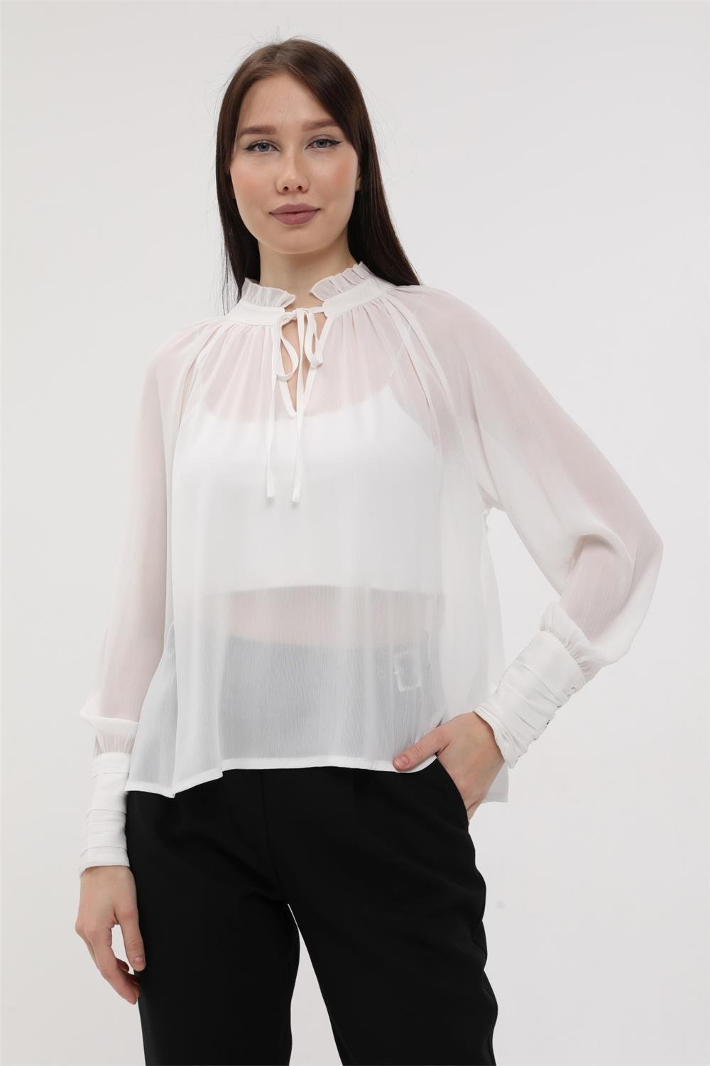 Schnür-Rüschen-Hochkragen-Bluse